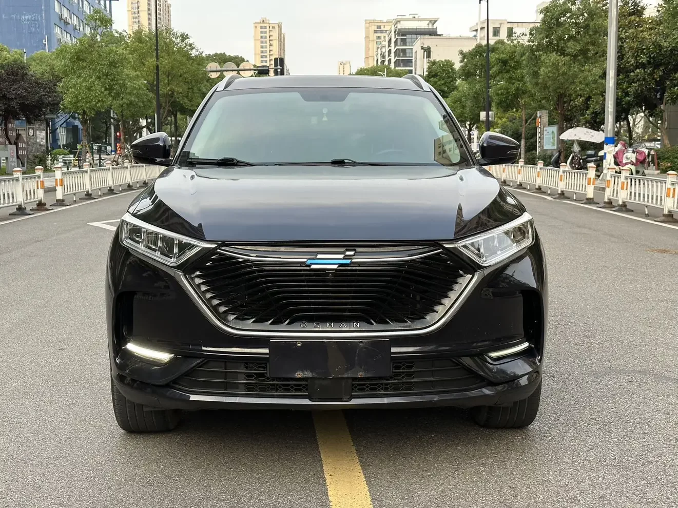 Oshan Changan Auchan X7