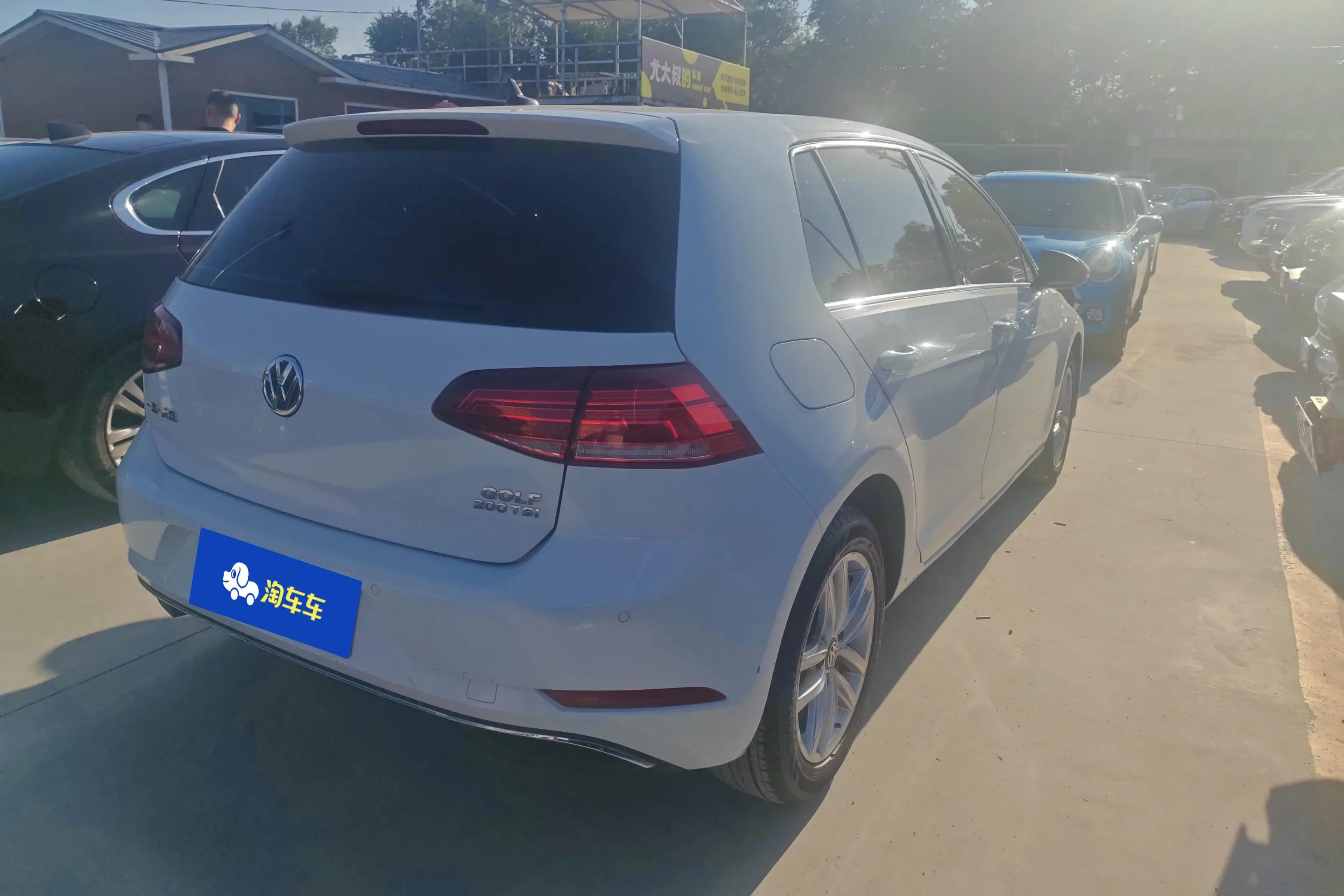 Volkswagen golf