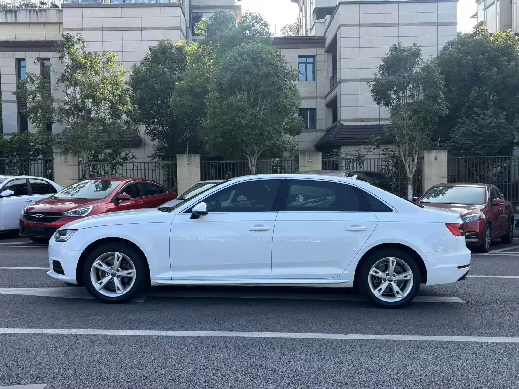 Audi A4L