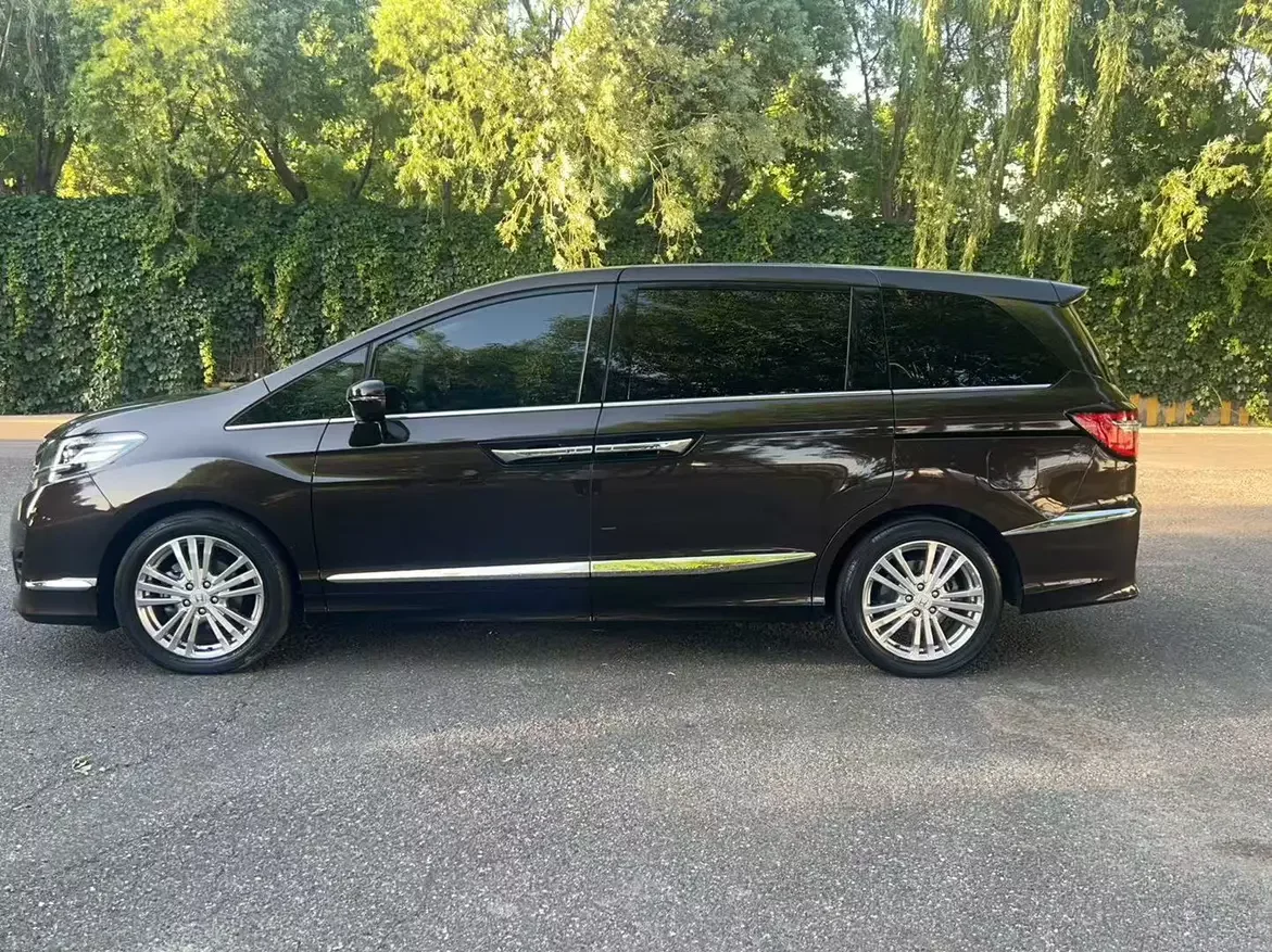 Honda Elysion