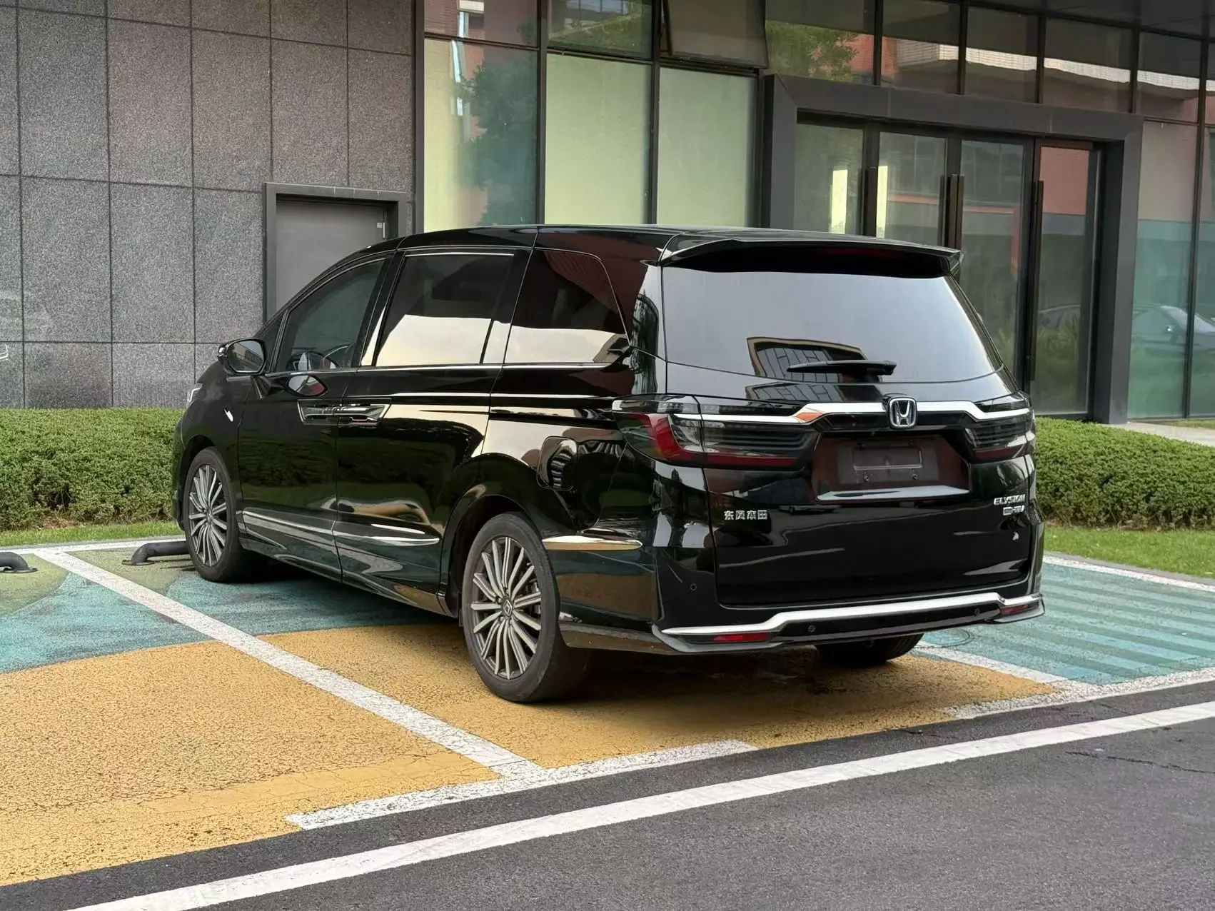 Honda Elysion