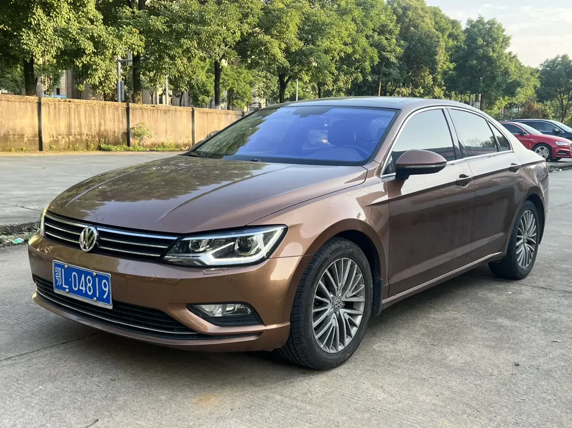 Volkswagen Lamando