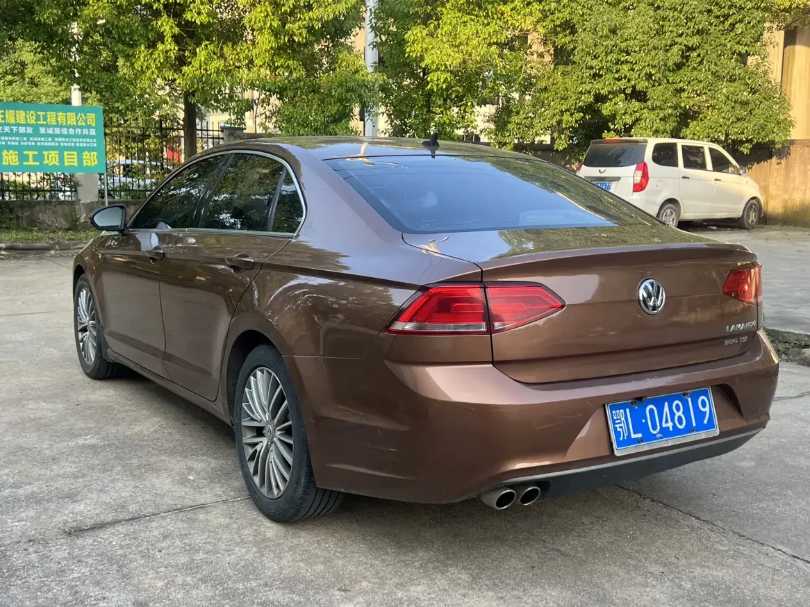 Volkswagen Lamando