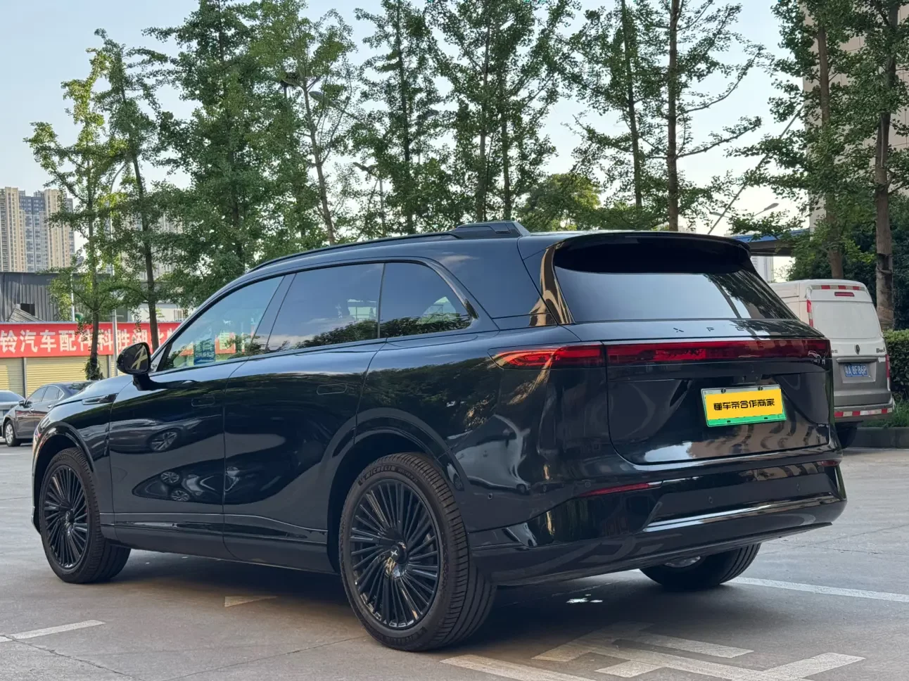 Xpeng G9
