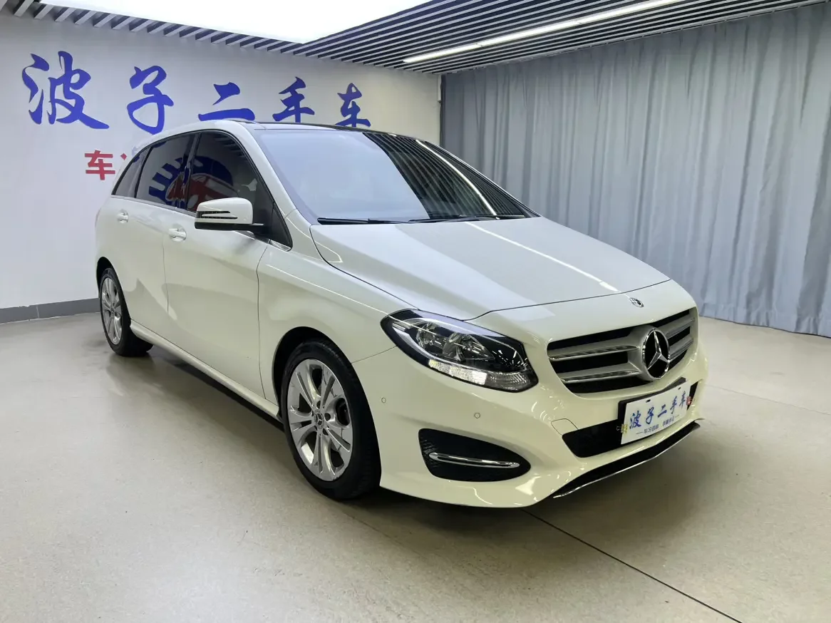 Mercedes-Benz B Class