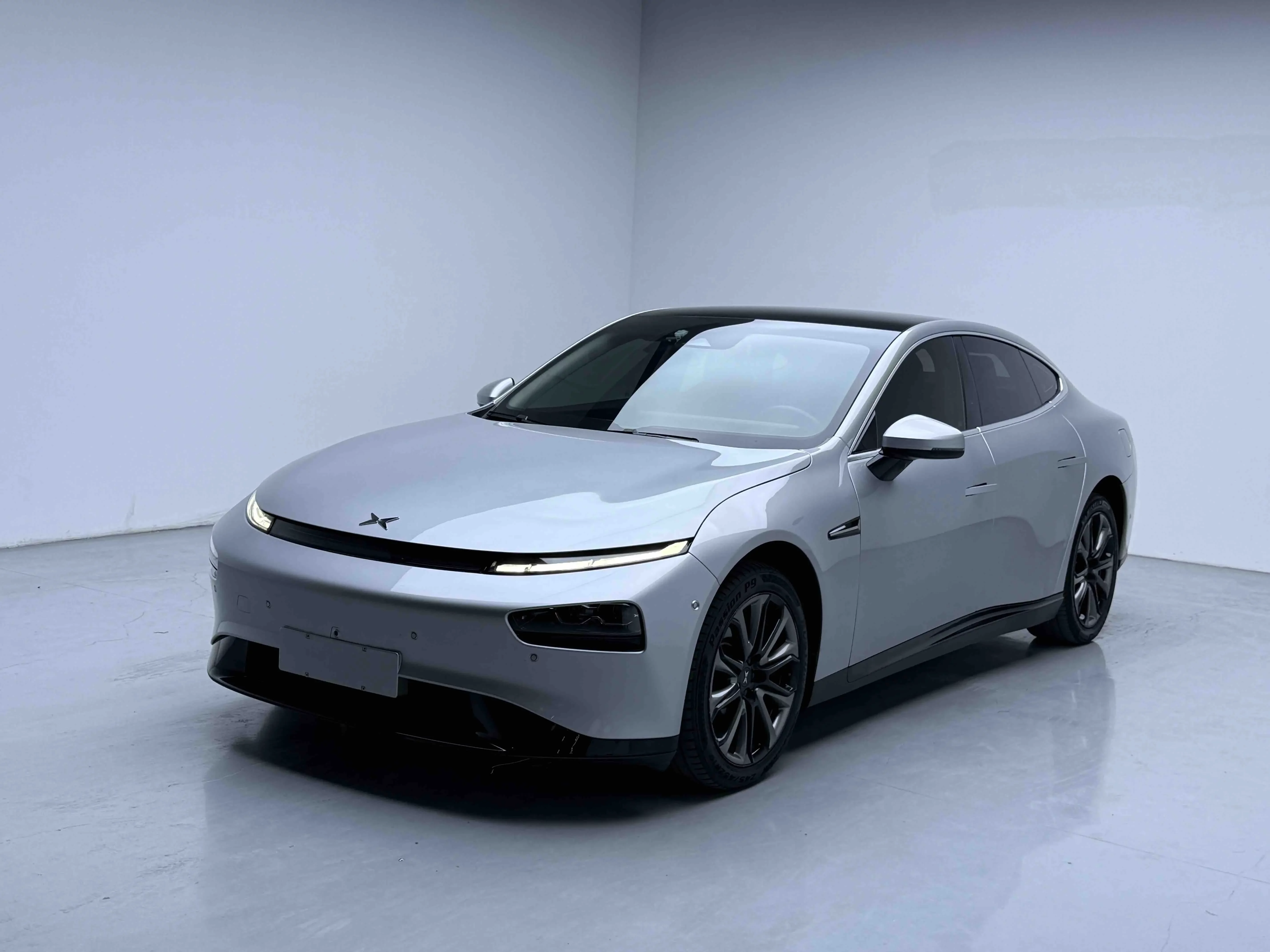 Xpeng P7