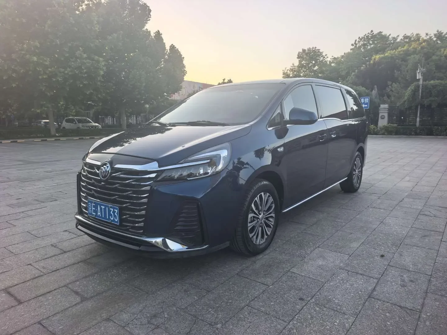 Buick GL8