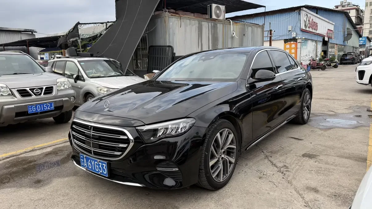Mercedes-Benz E-Class