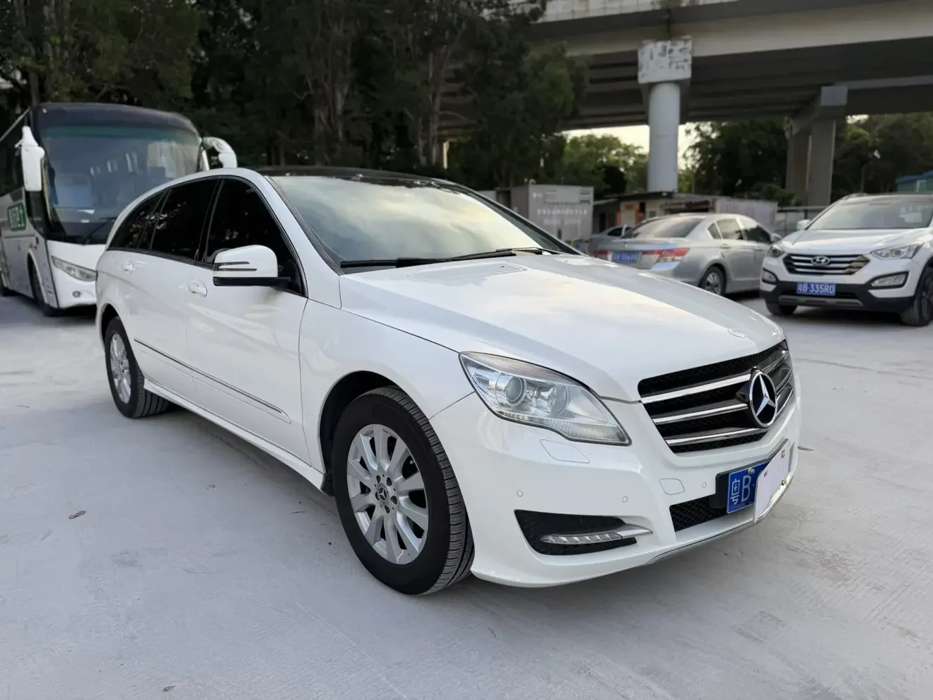 Mercedes-Benz R-Class