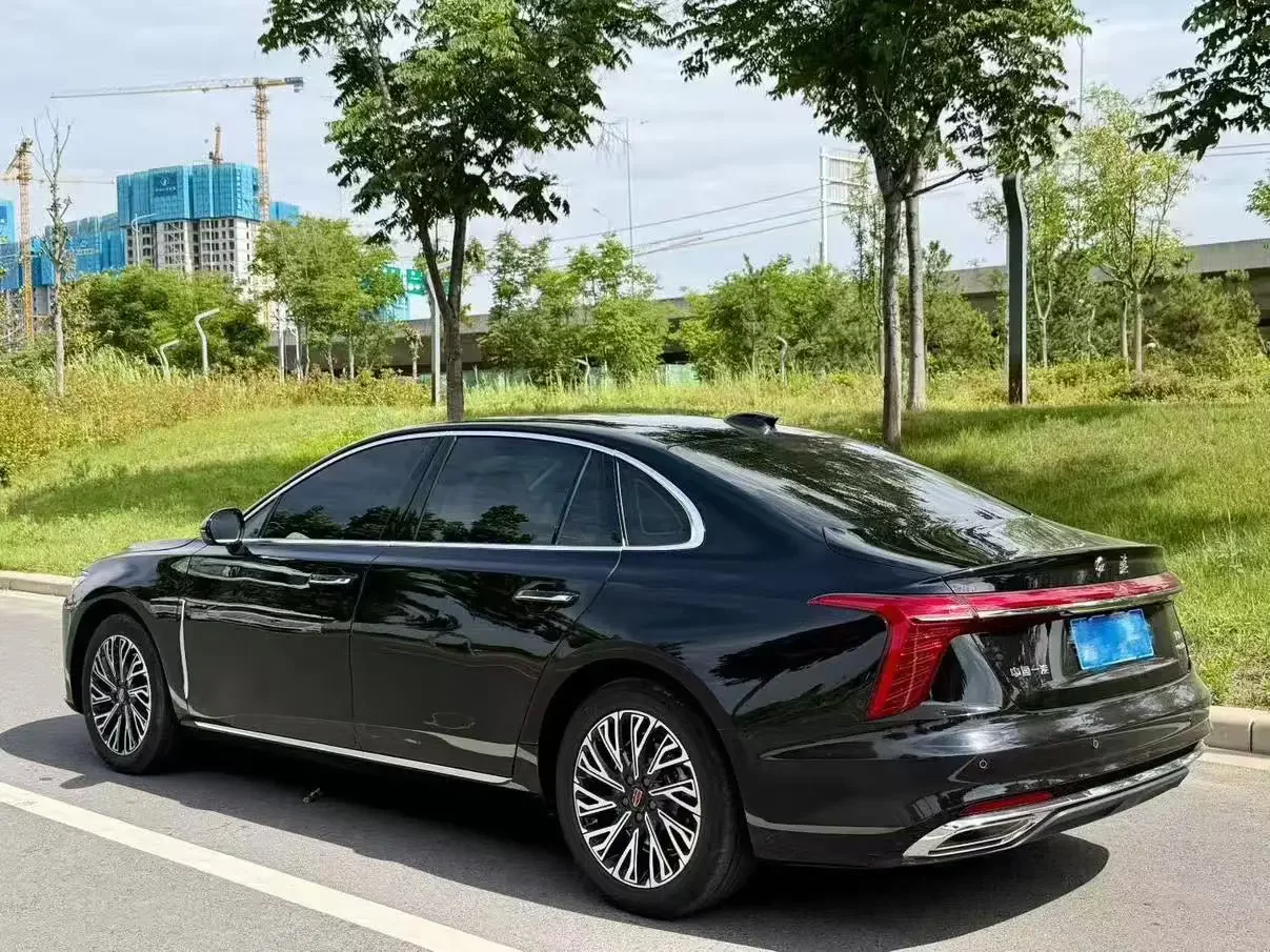 Hongqi H5