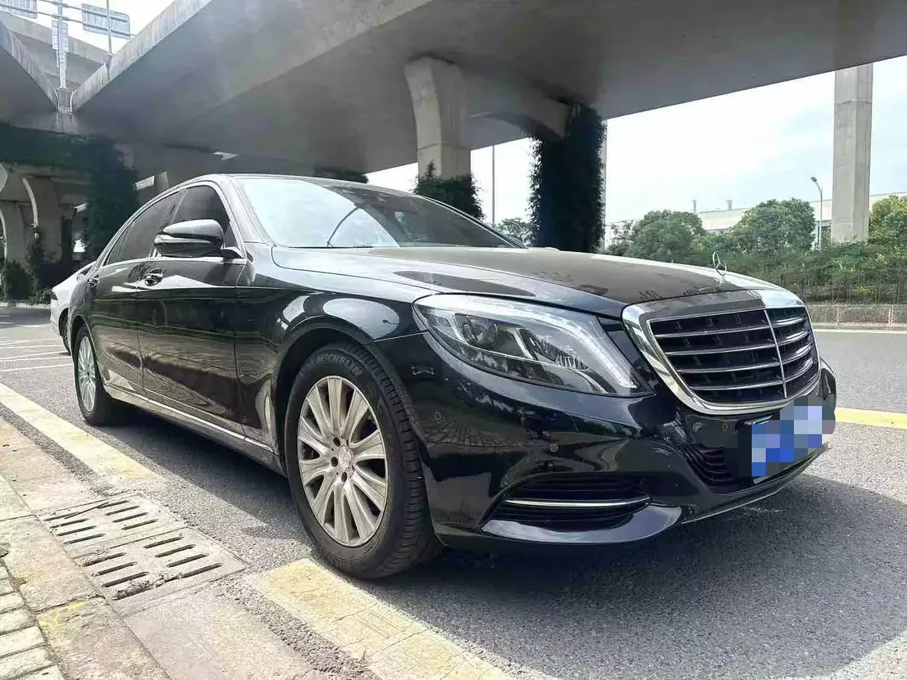 Mercedes-Benz S Class