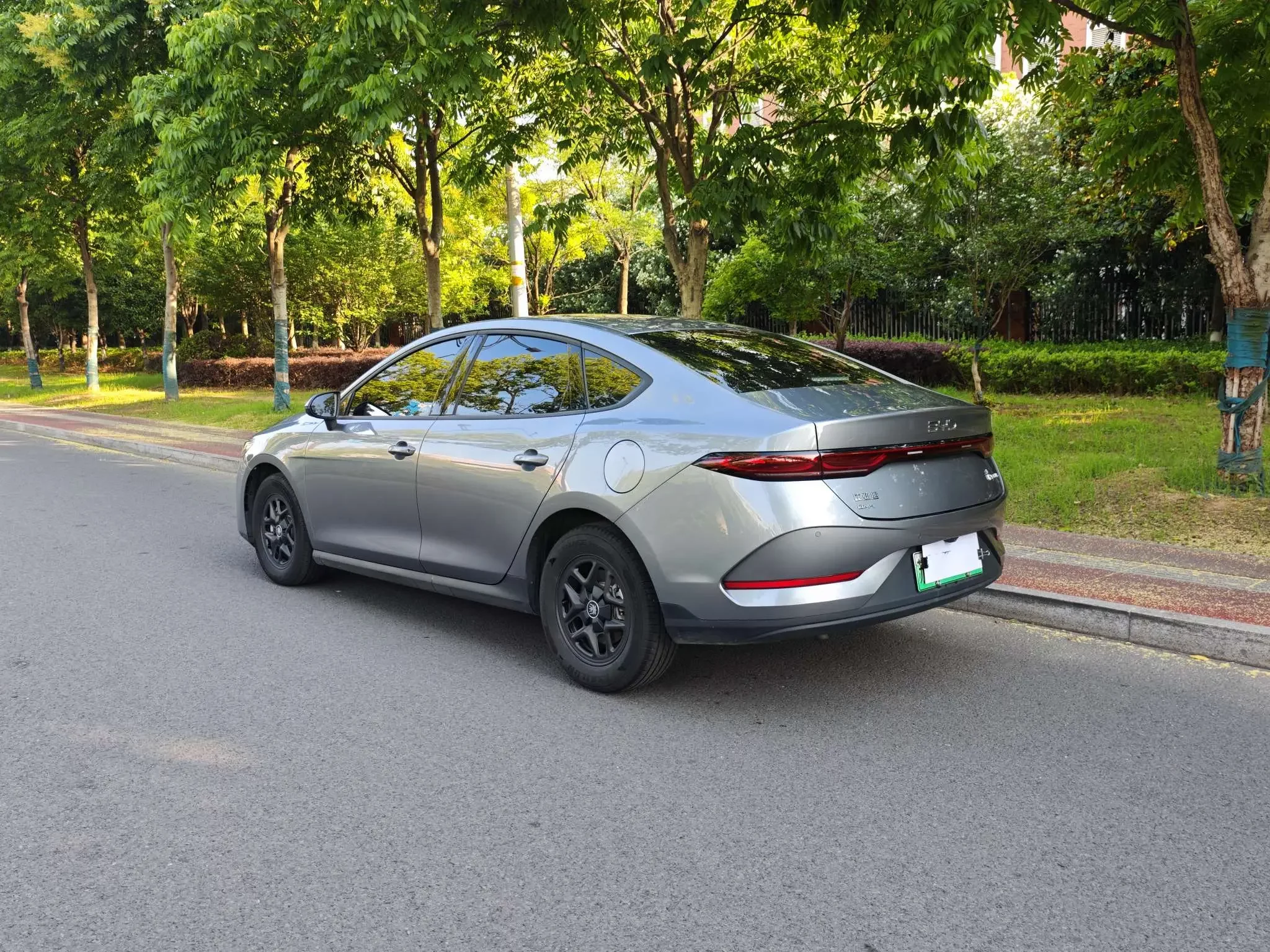 BYD Qin PLUS DM