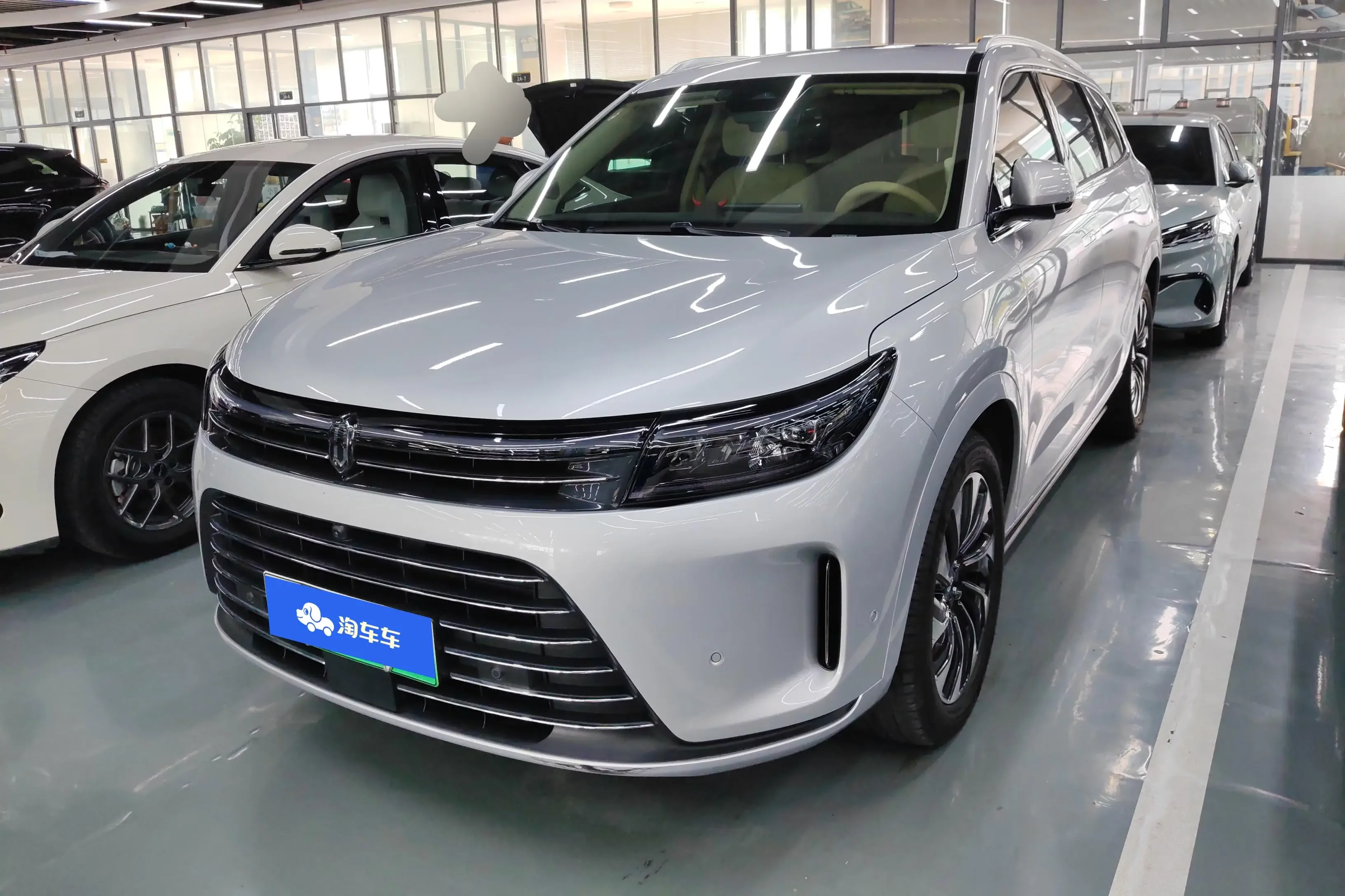 AITO M7