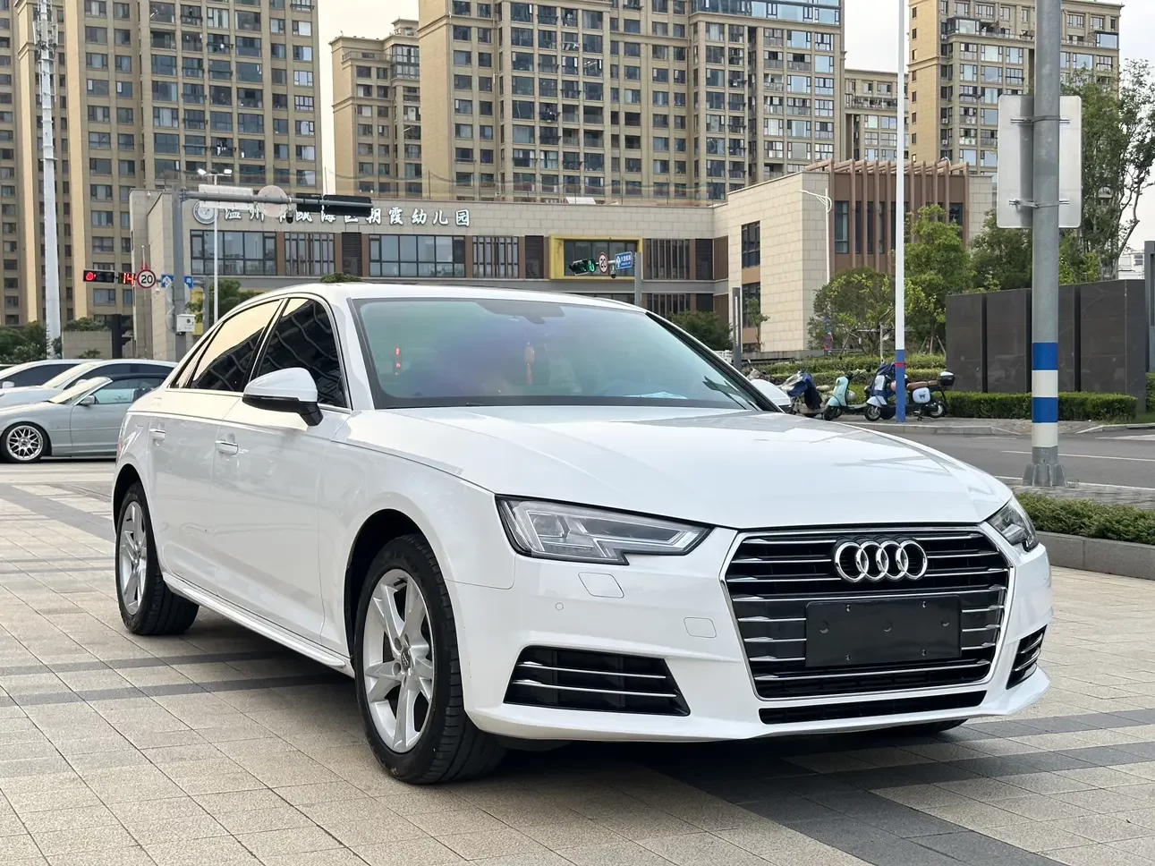 Audi A4L