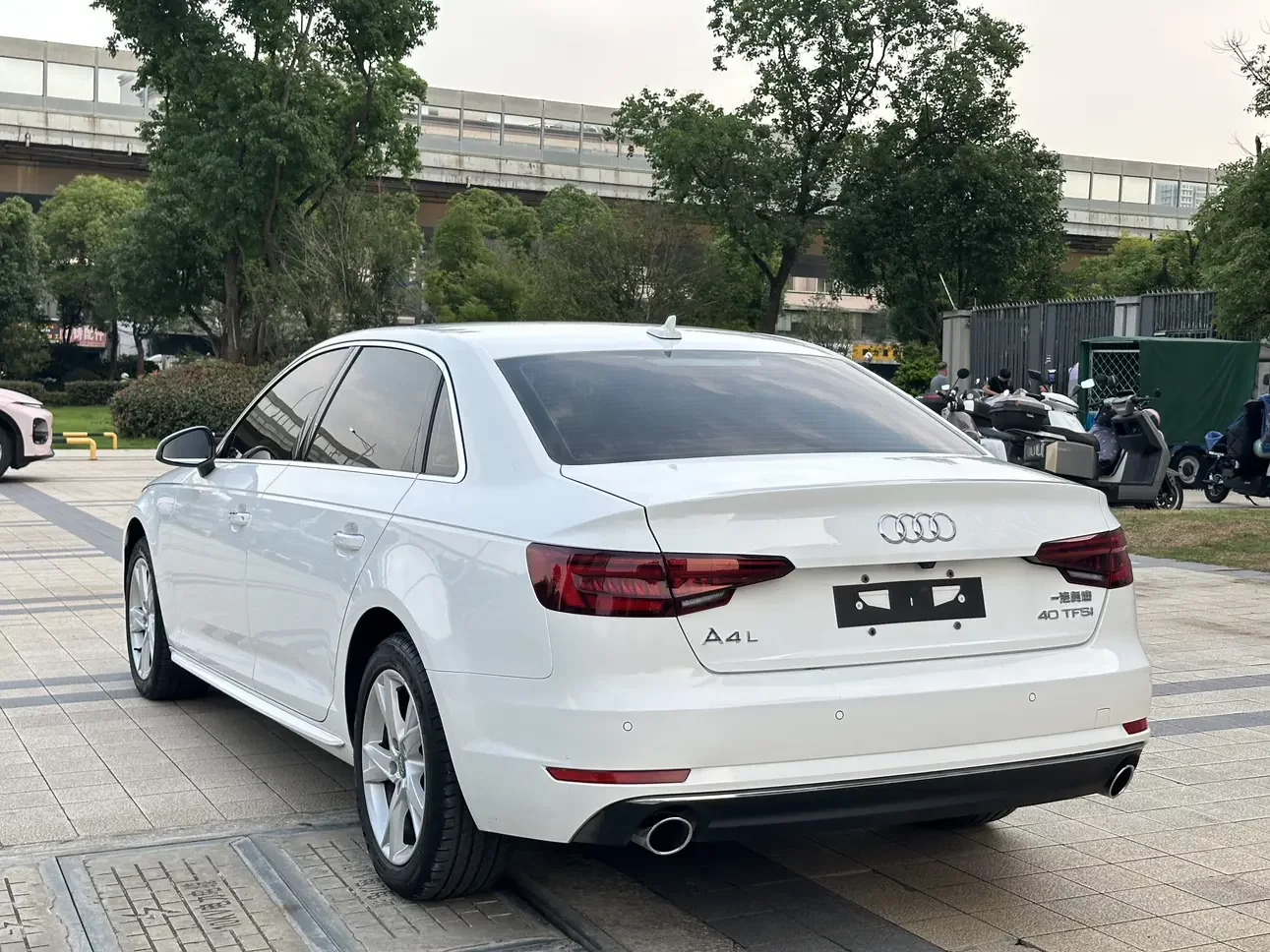 Audi A4L
