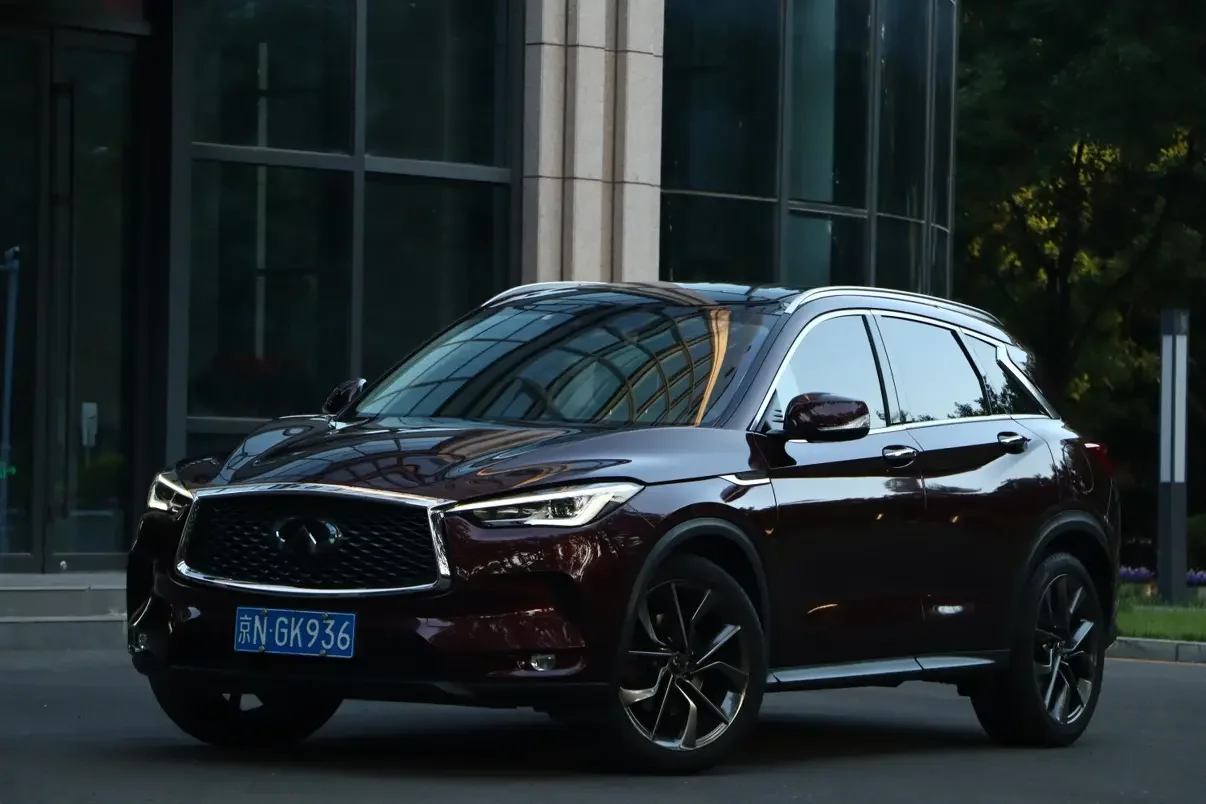 Infiniti QX50