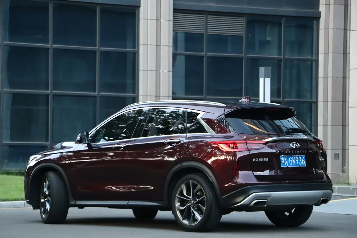 Infiniti QX50