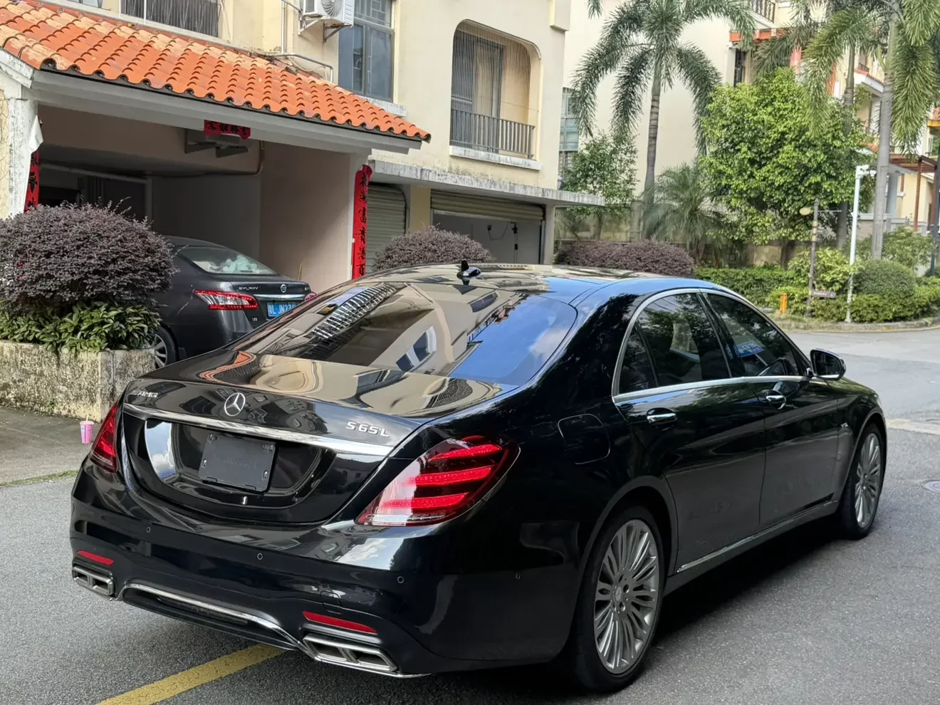 Mercedes-Benz S Class