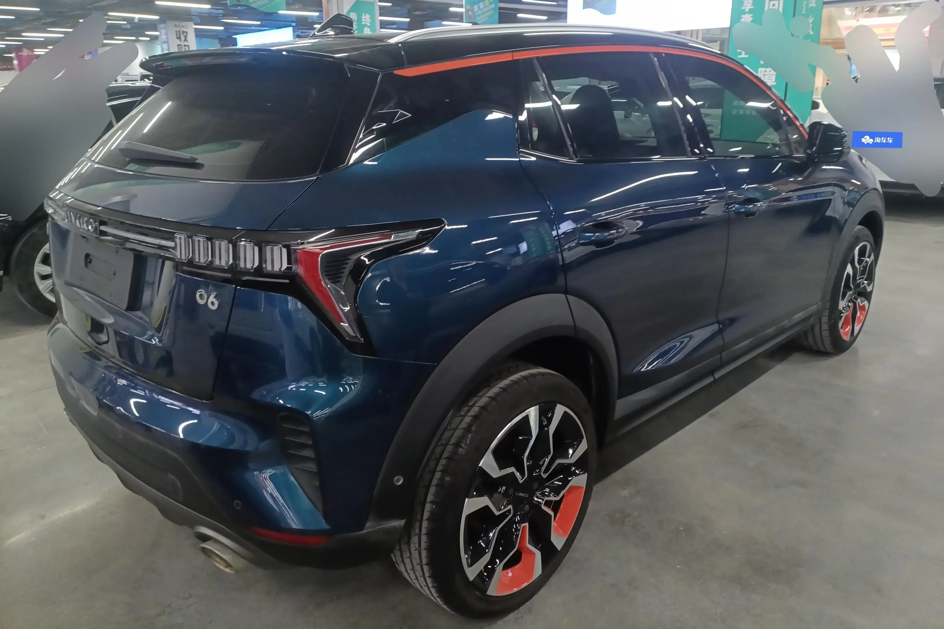 Lynk & Co 06