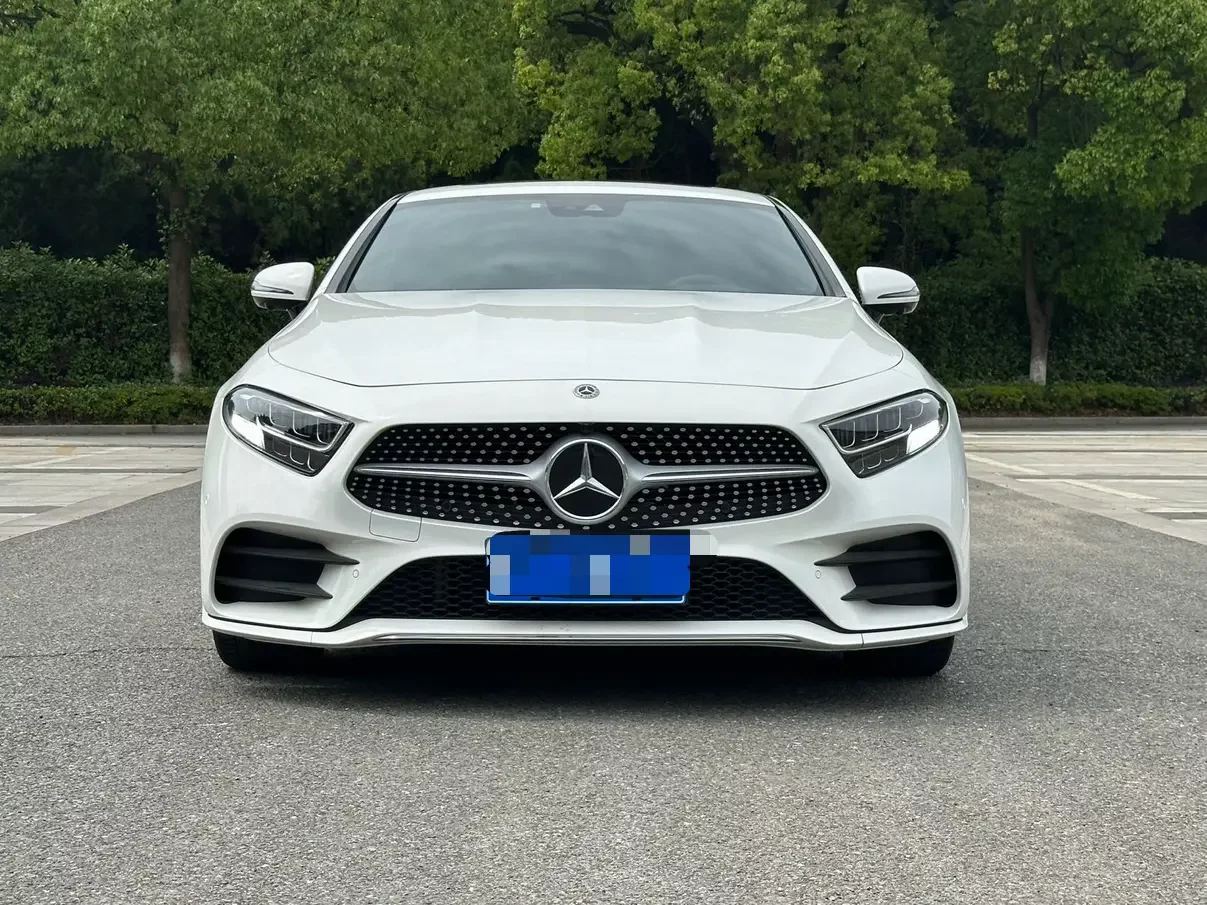 Mercedes-Benz CLS