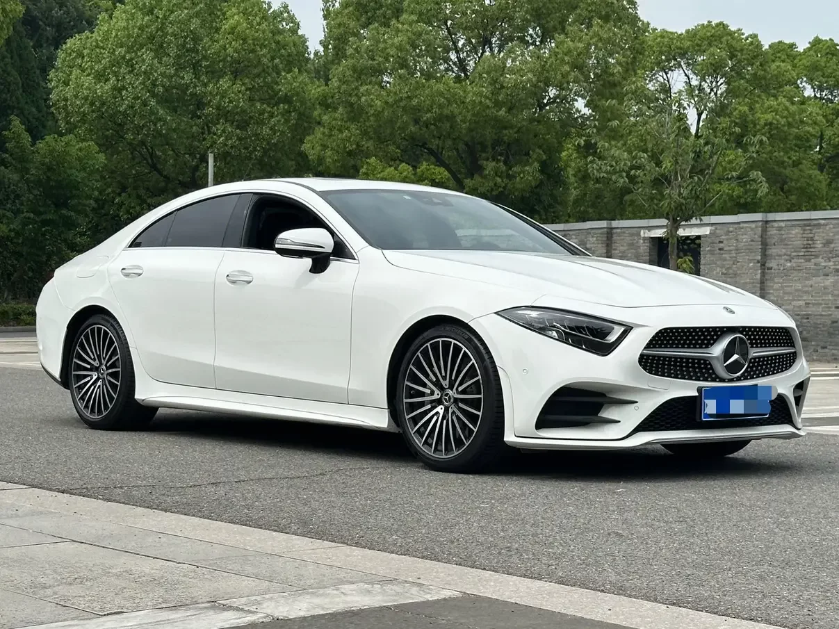 Mercedes-Benz CLS