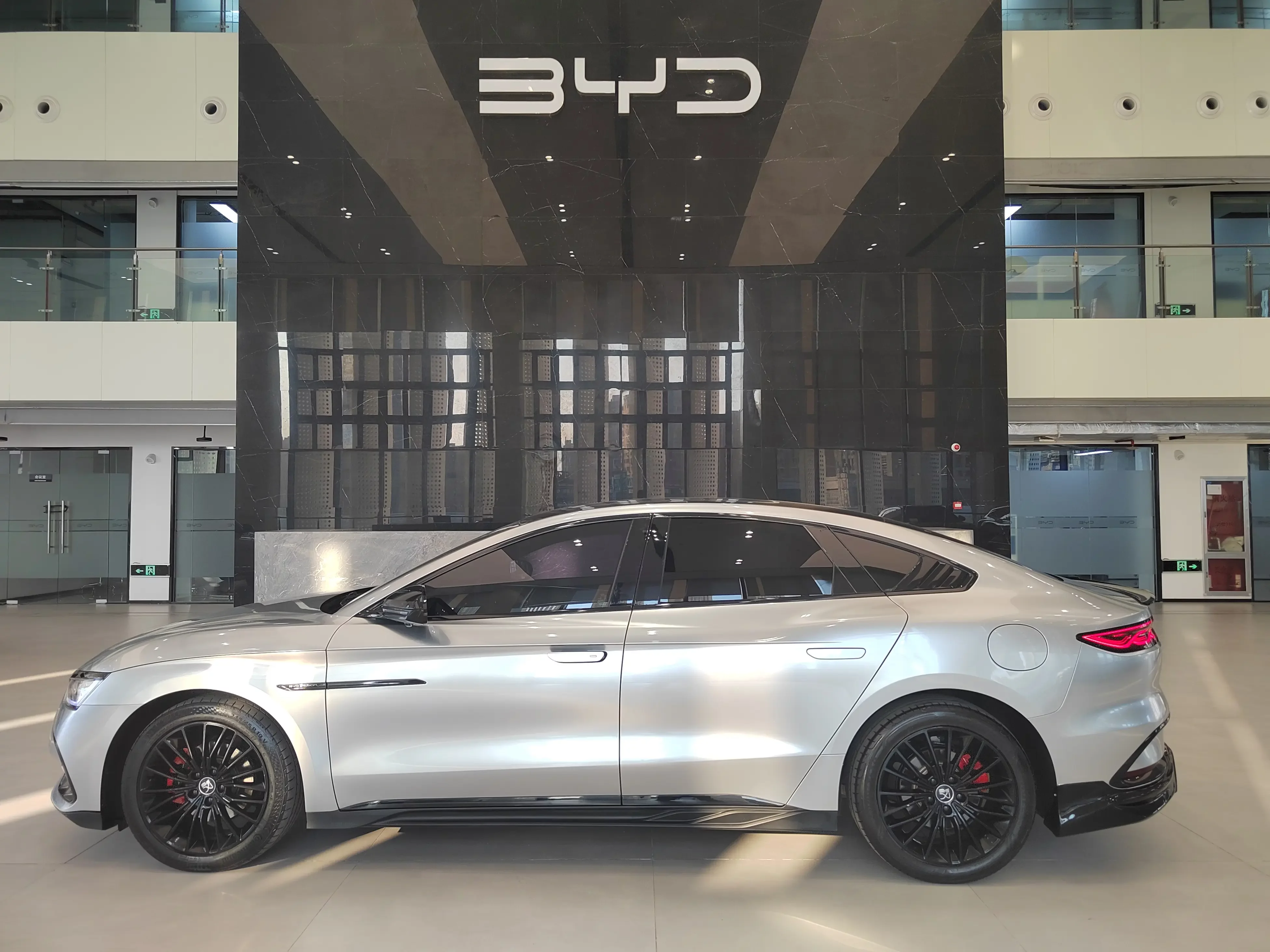 BYD HAN DM