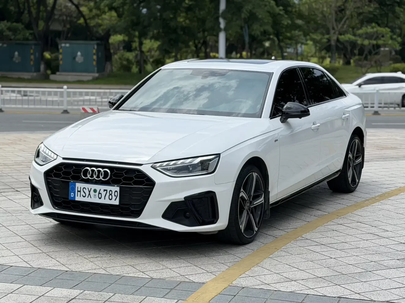 Audi A4L