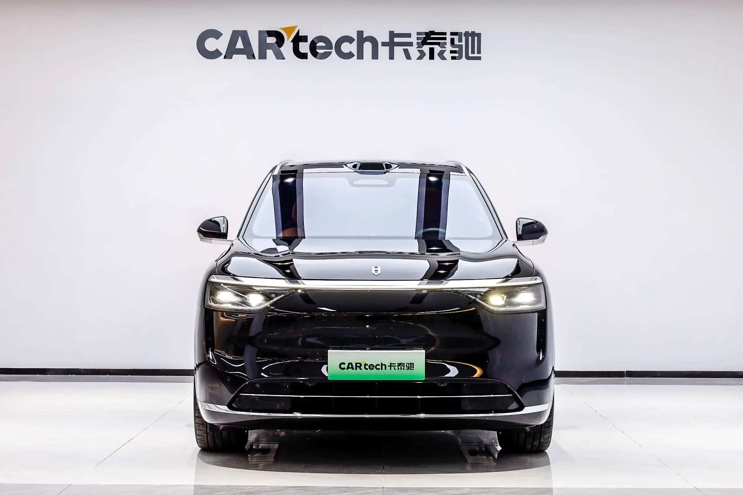 AITO QJM8