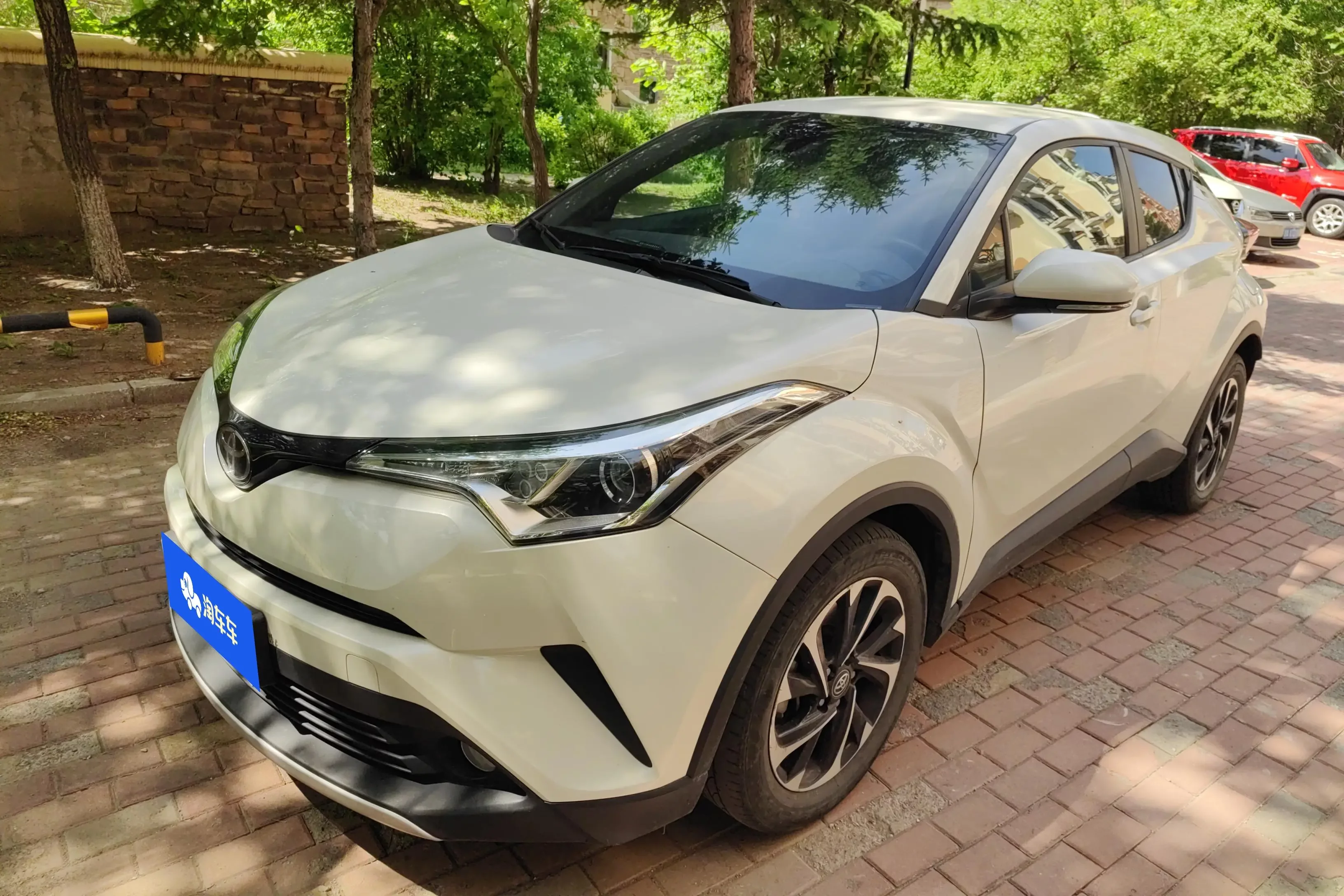 Toyota C-HR Hybrid