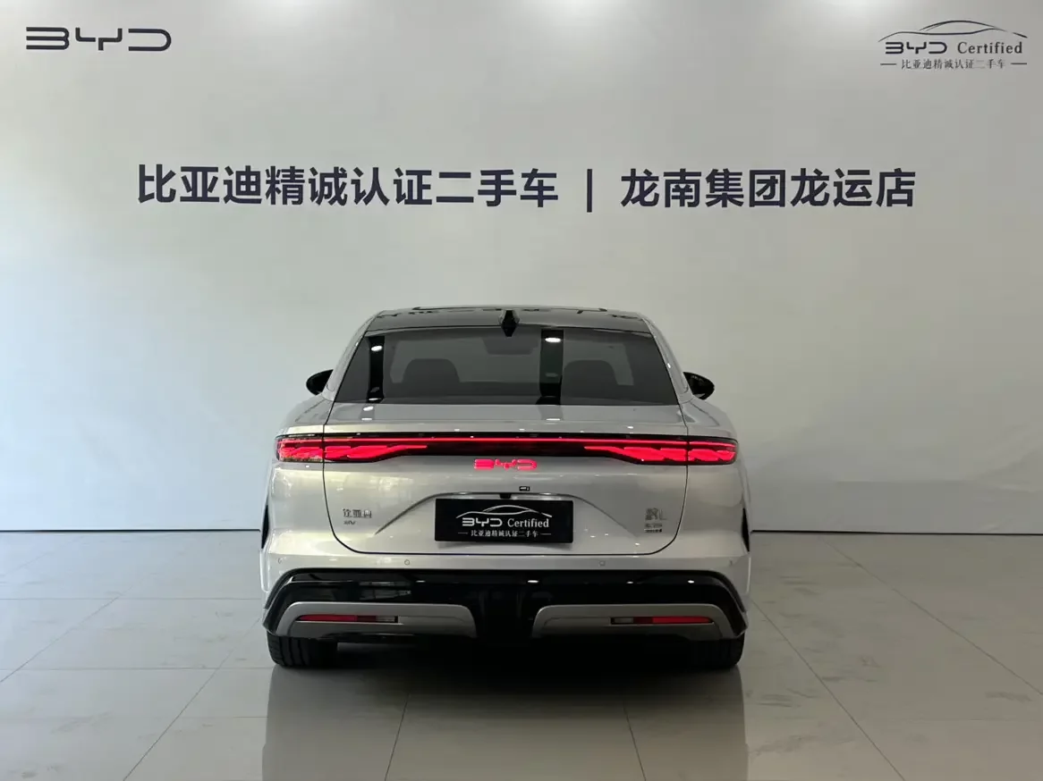 BYD Han L EV