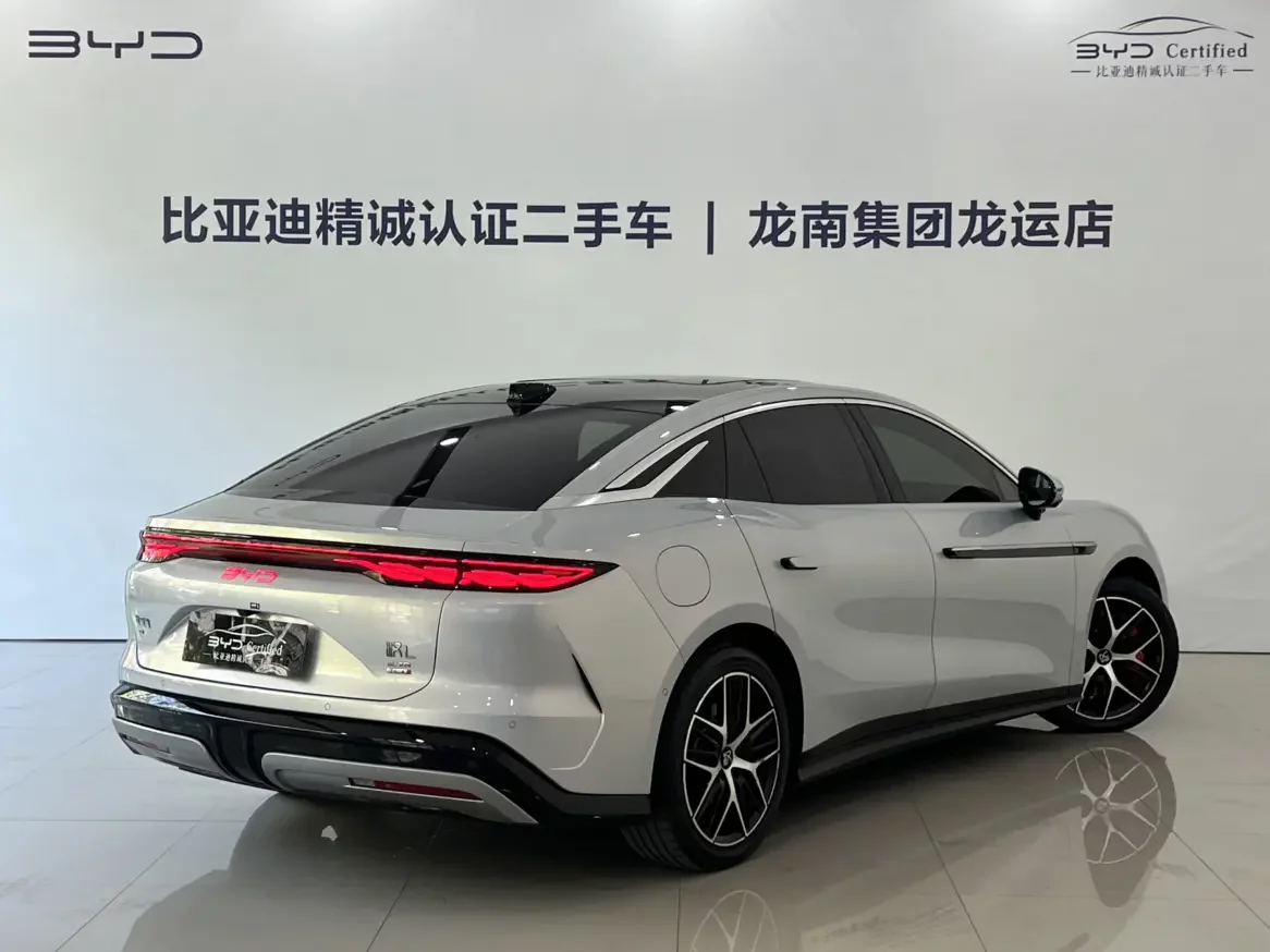 BYD Han L EV