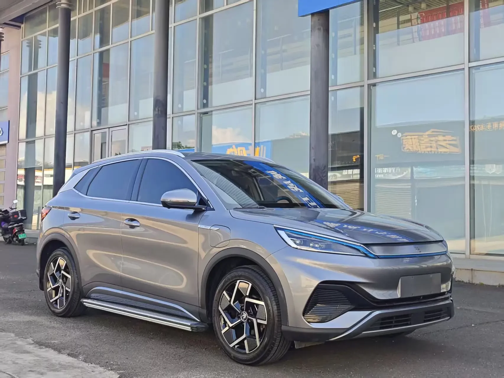 BYD Yuan PLUS