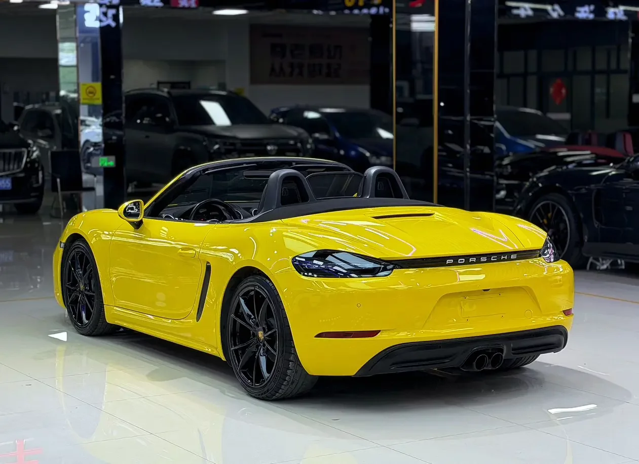 Porsche 718
