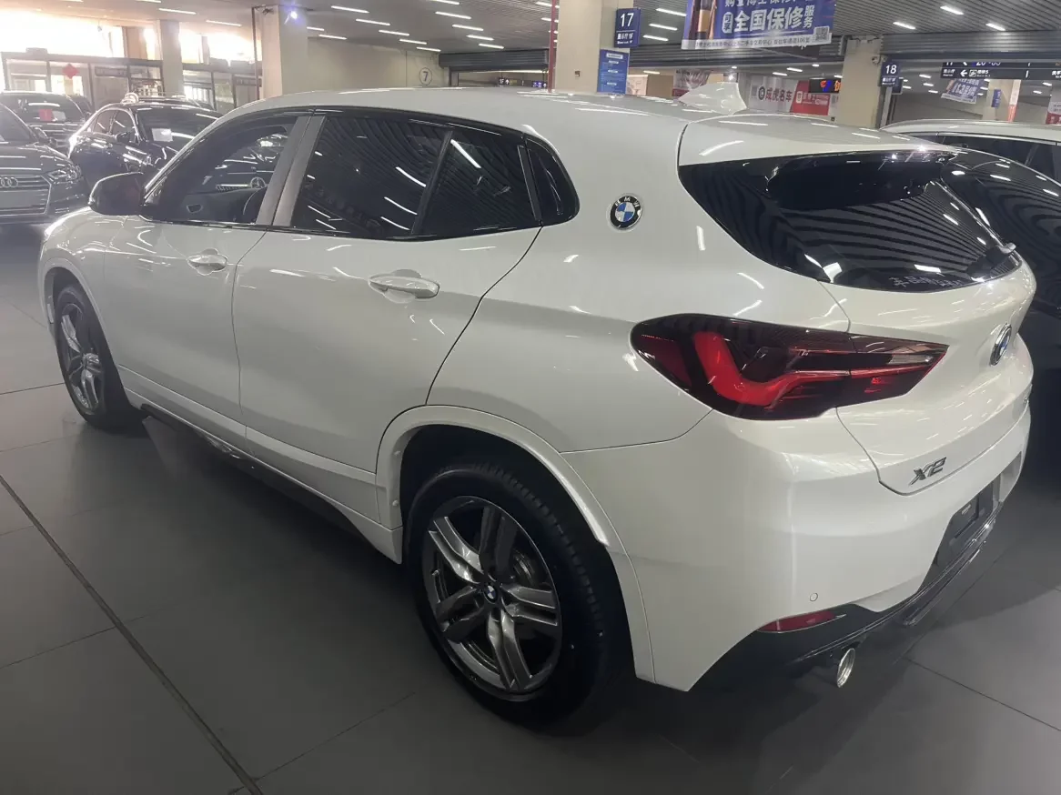BMW X2