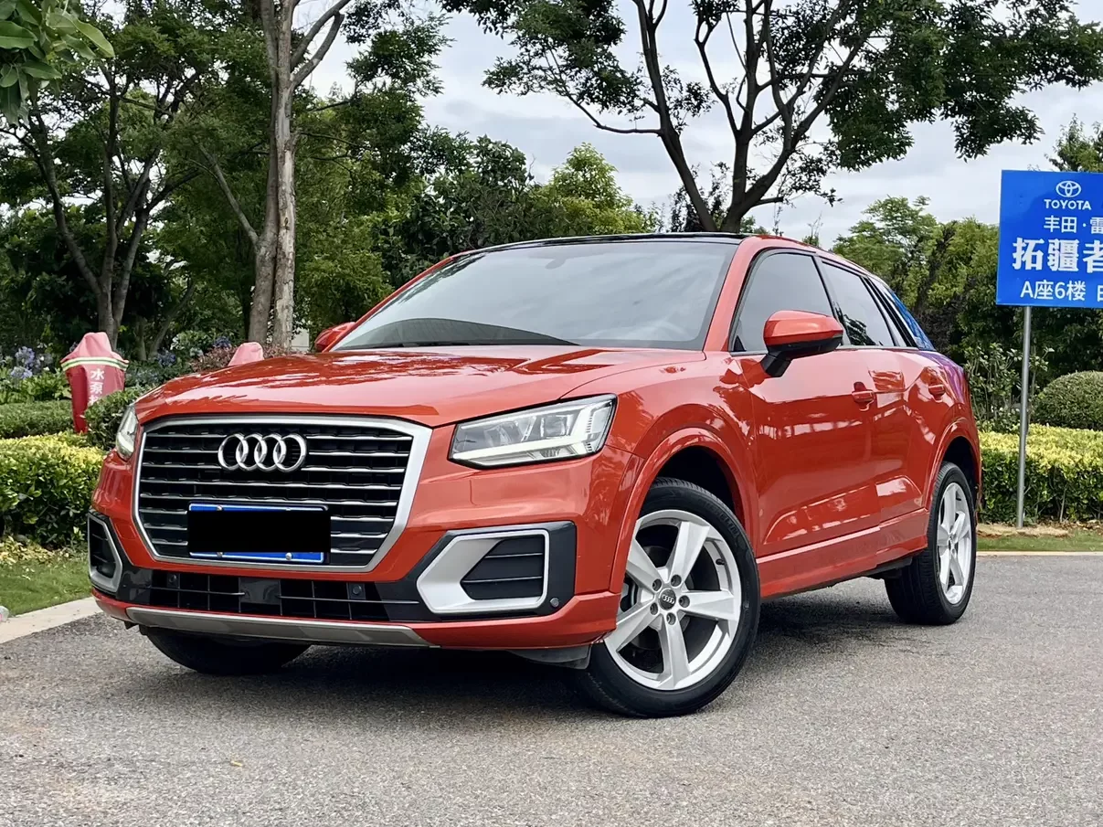 Audi Q2L