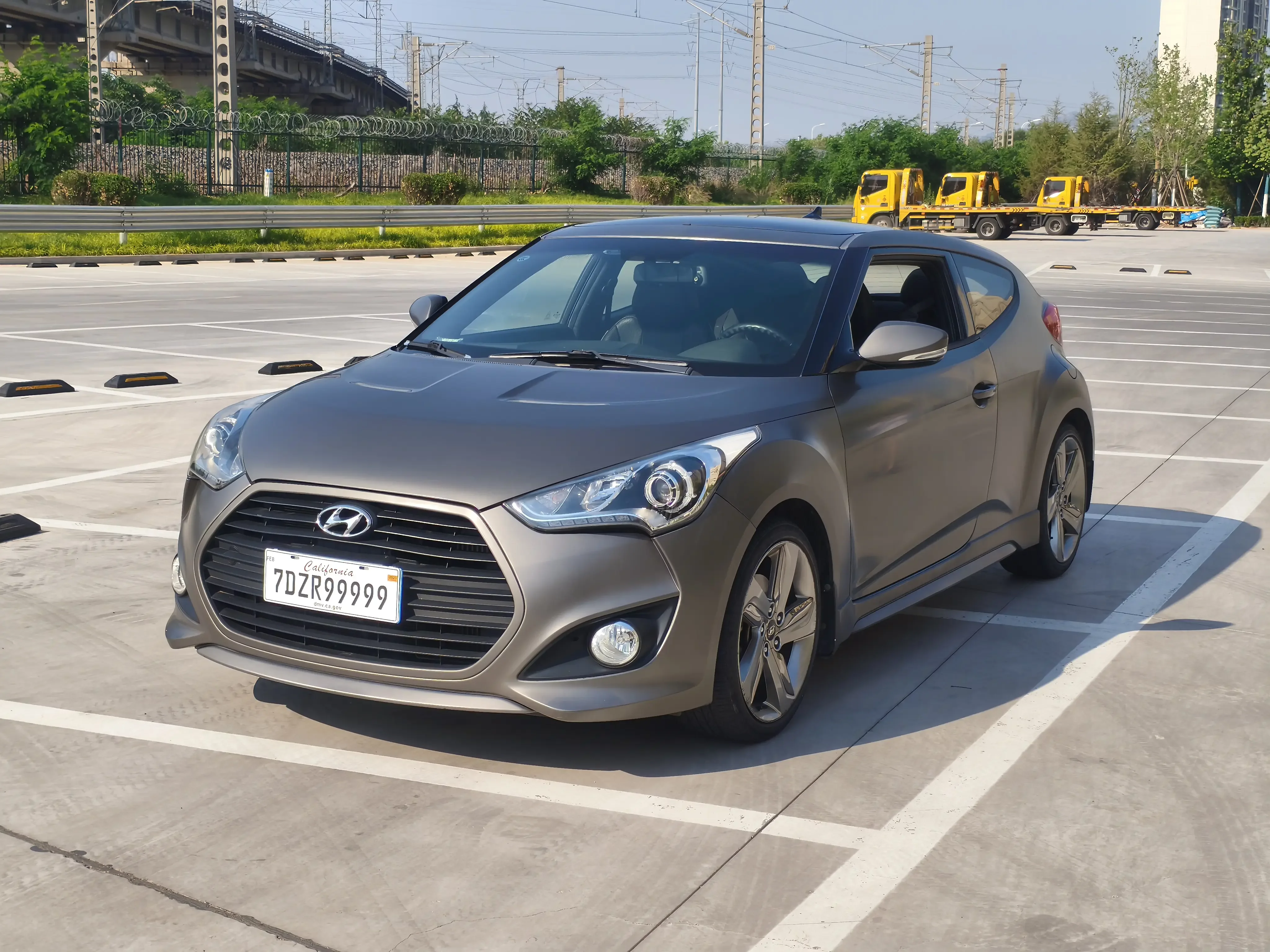 Hyundai Veloster