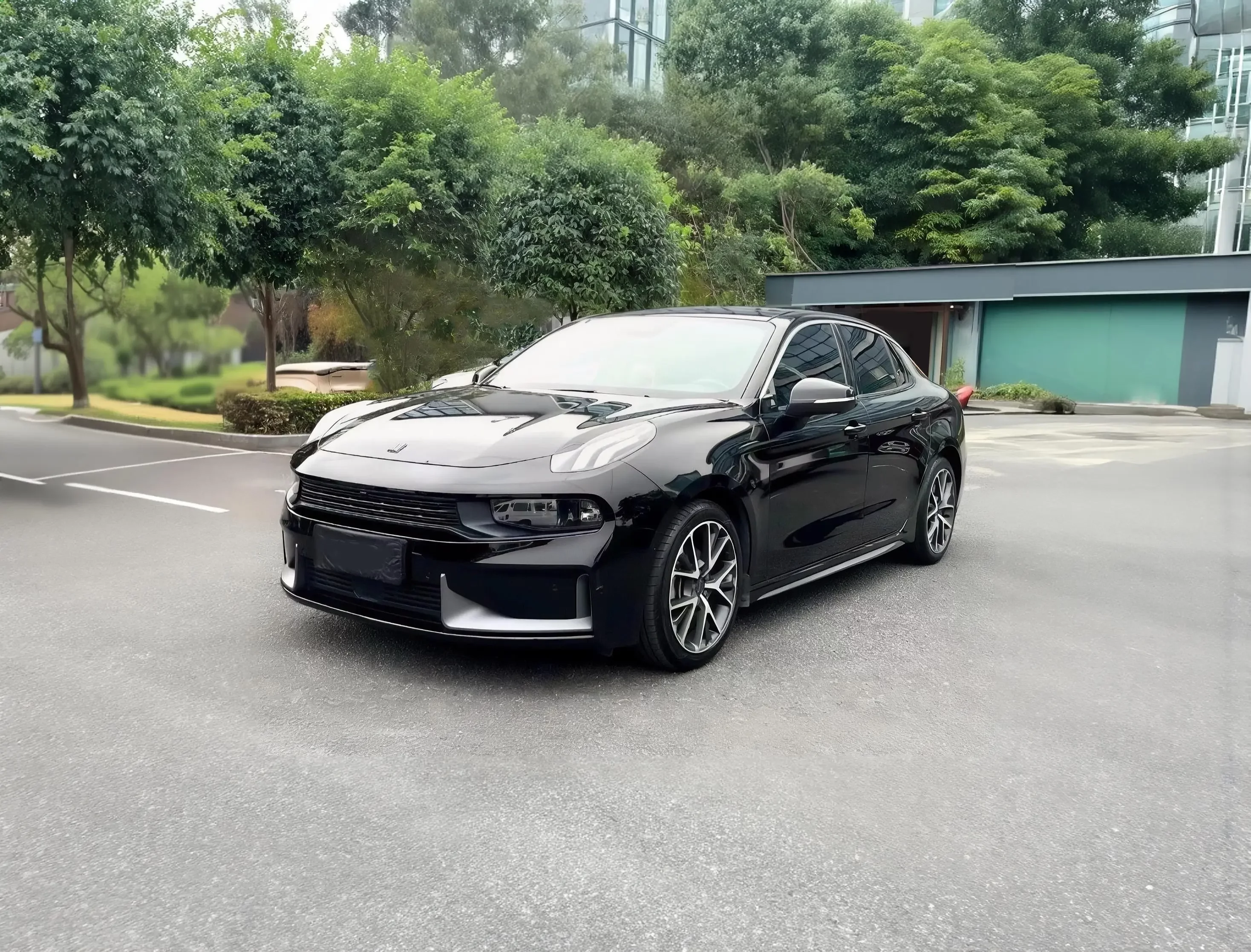 Lynk & Co 03