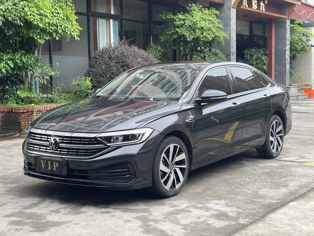 Volkswagen Sagitar