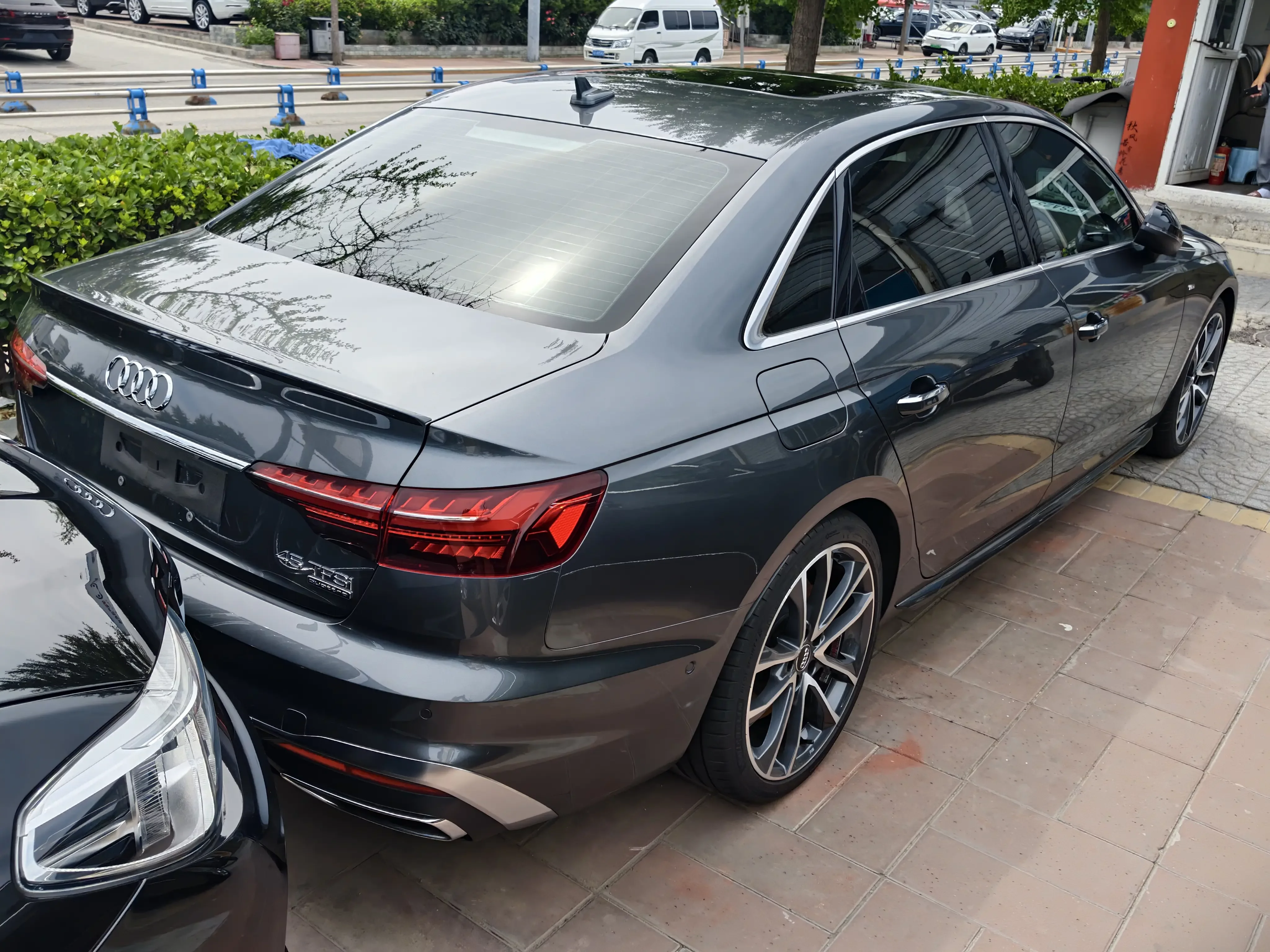 Audi A4L
