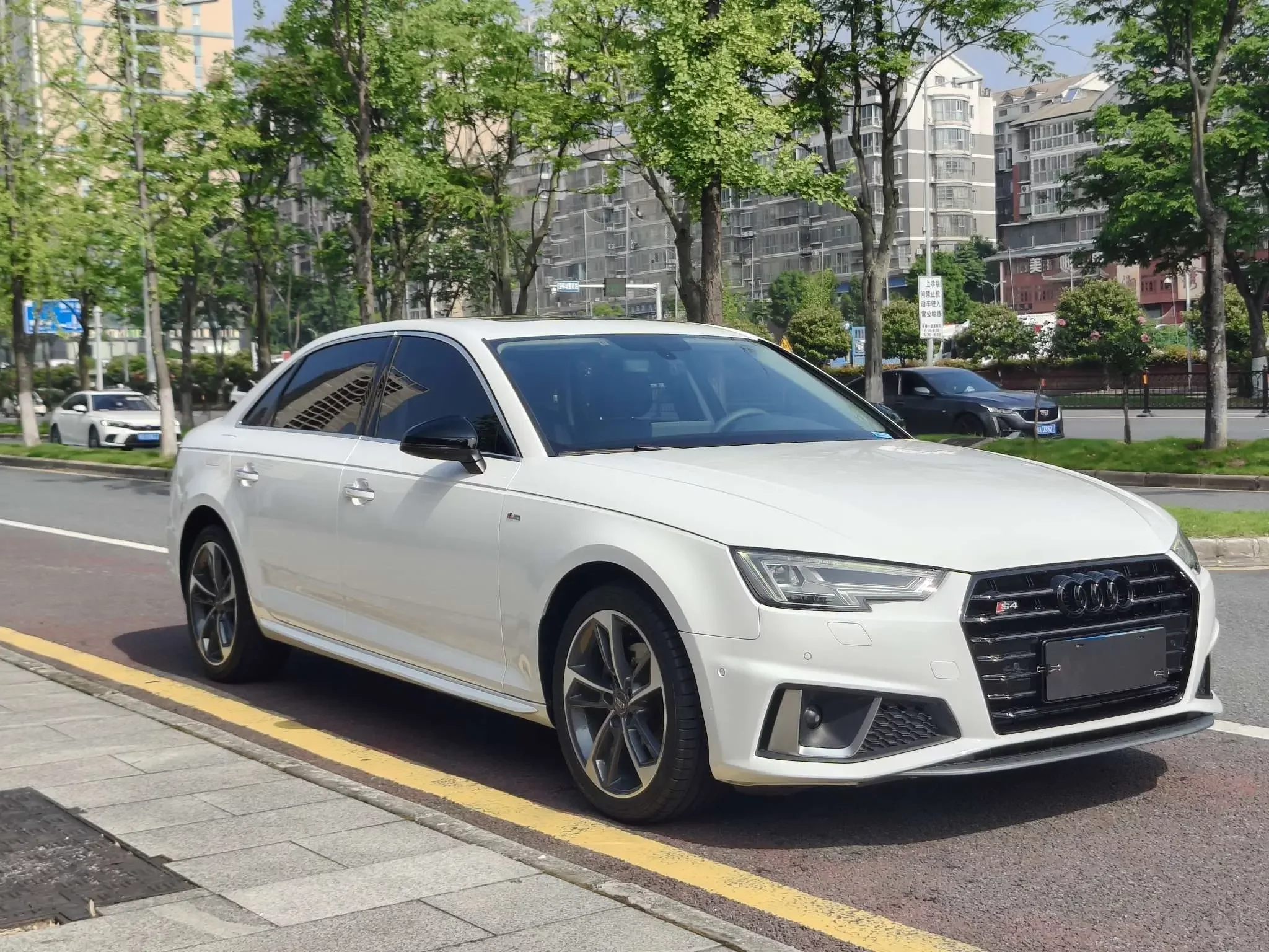 Audi A4L