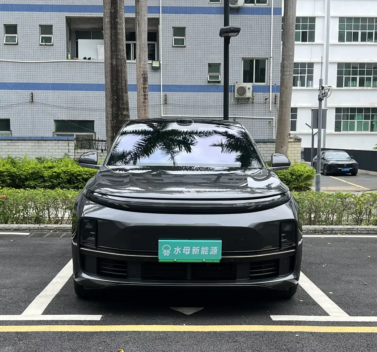 Lixiang L7