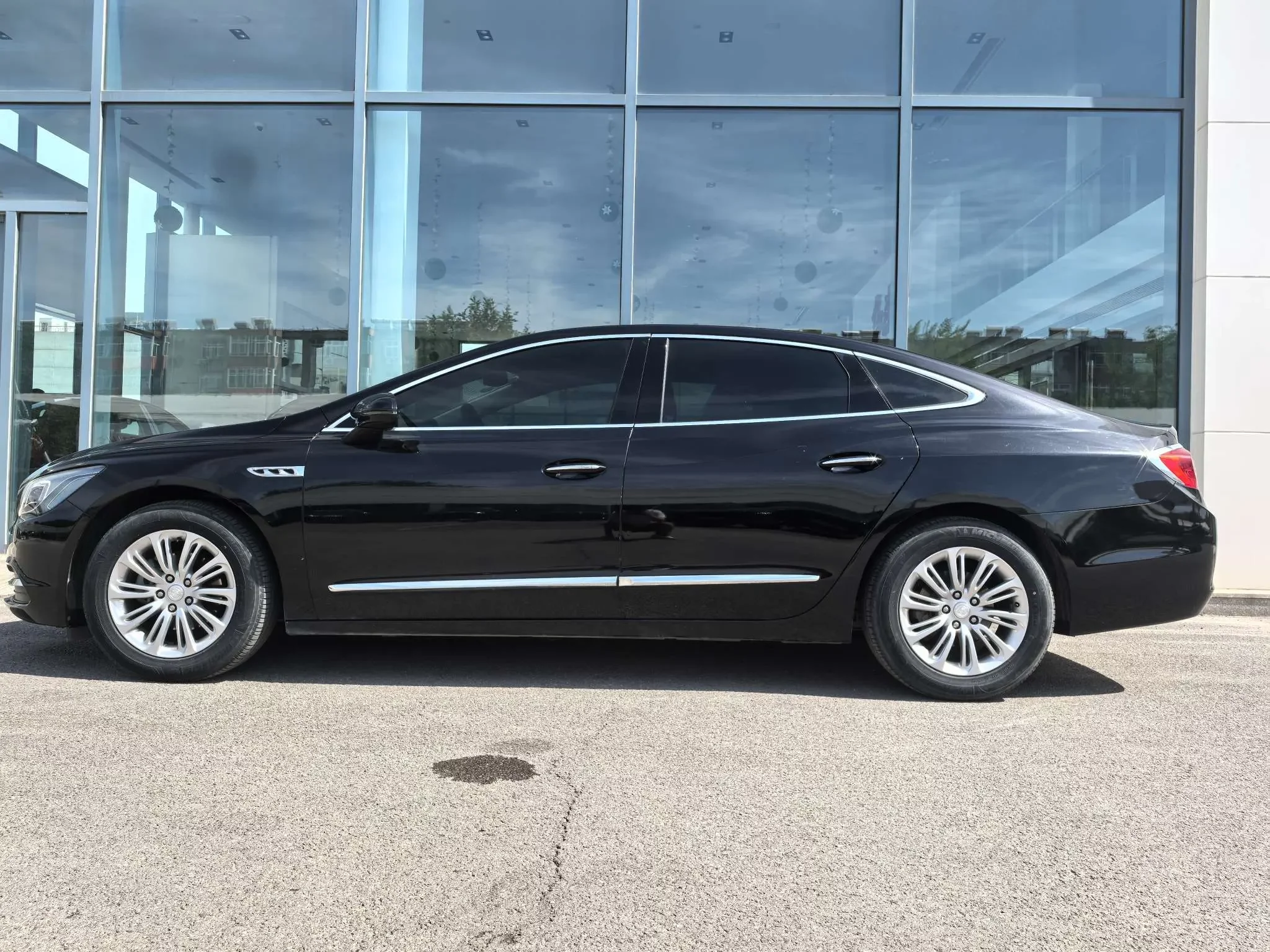Buick LaCrosse