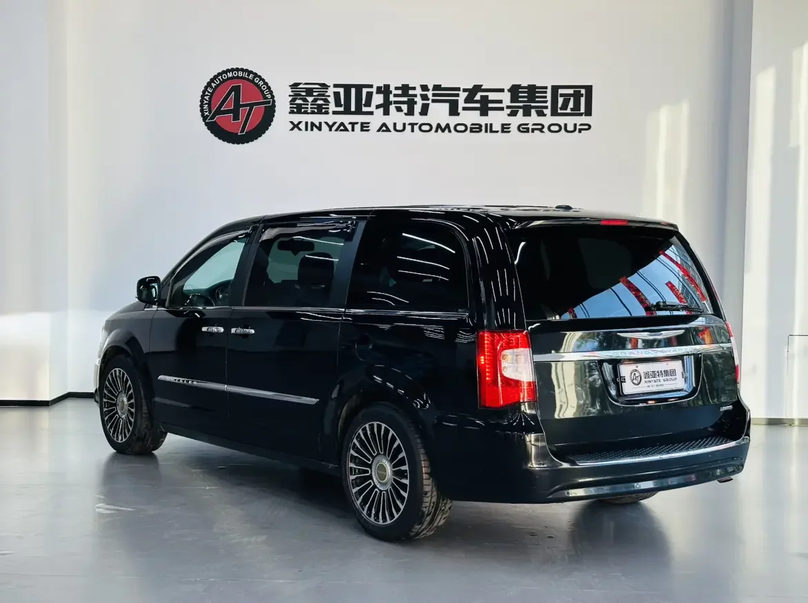 Chrysler Grand Voyager