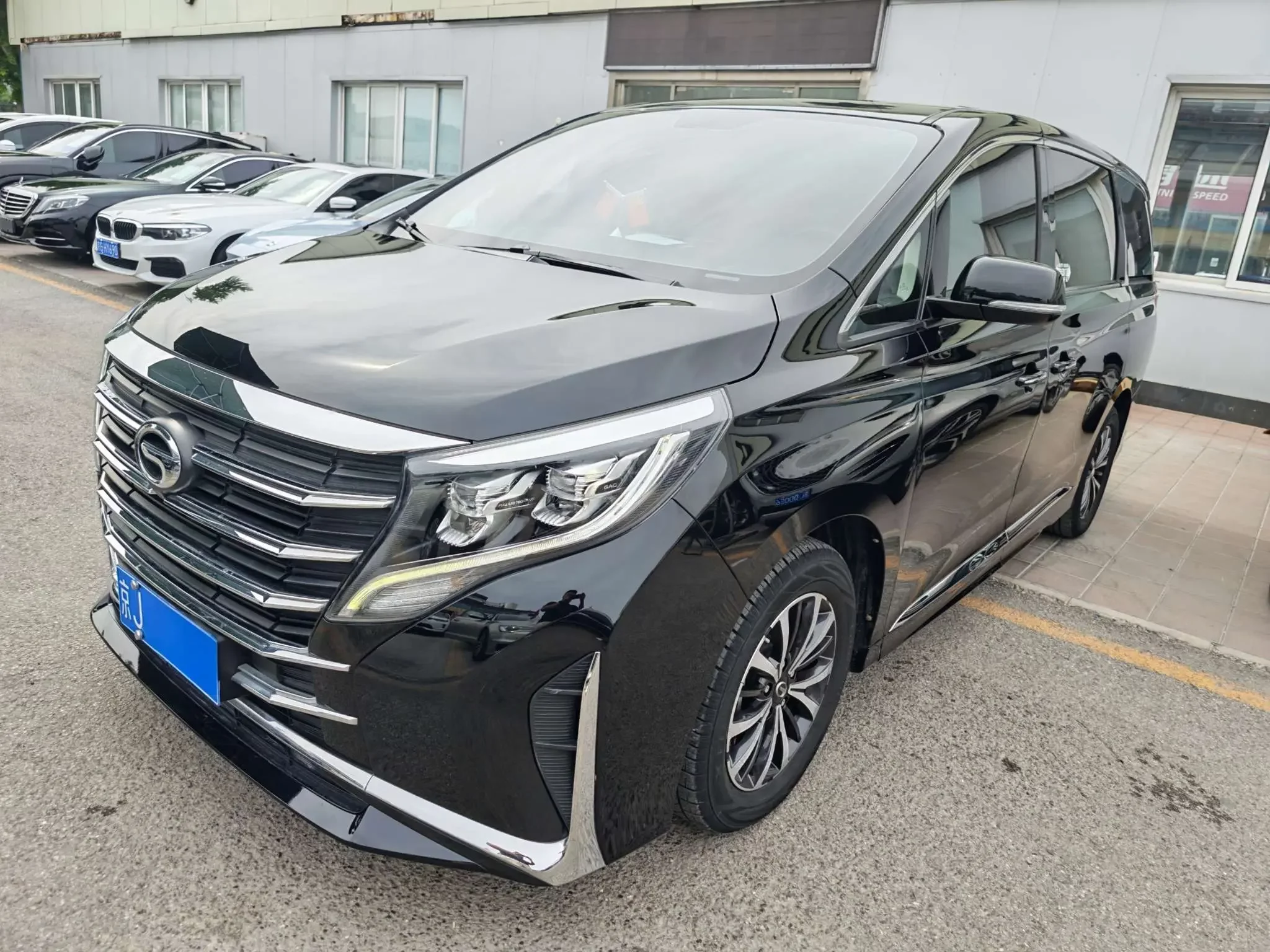 GAC Trumpchi M8