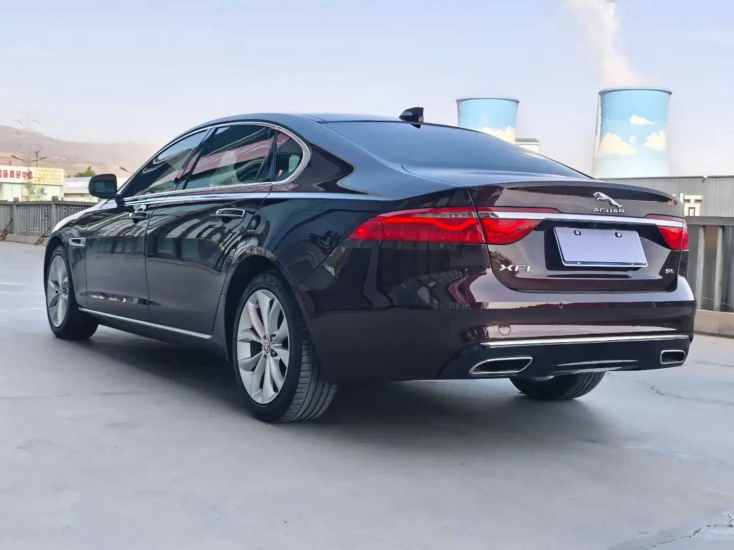 Jaguar XFL