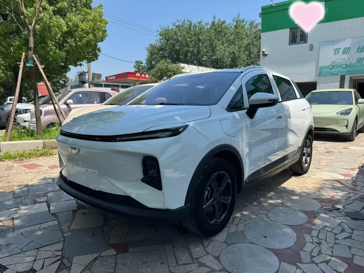 Geely Geometry E Firefly