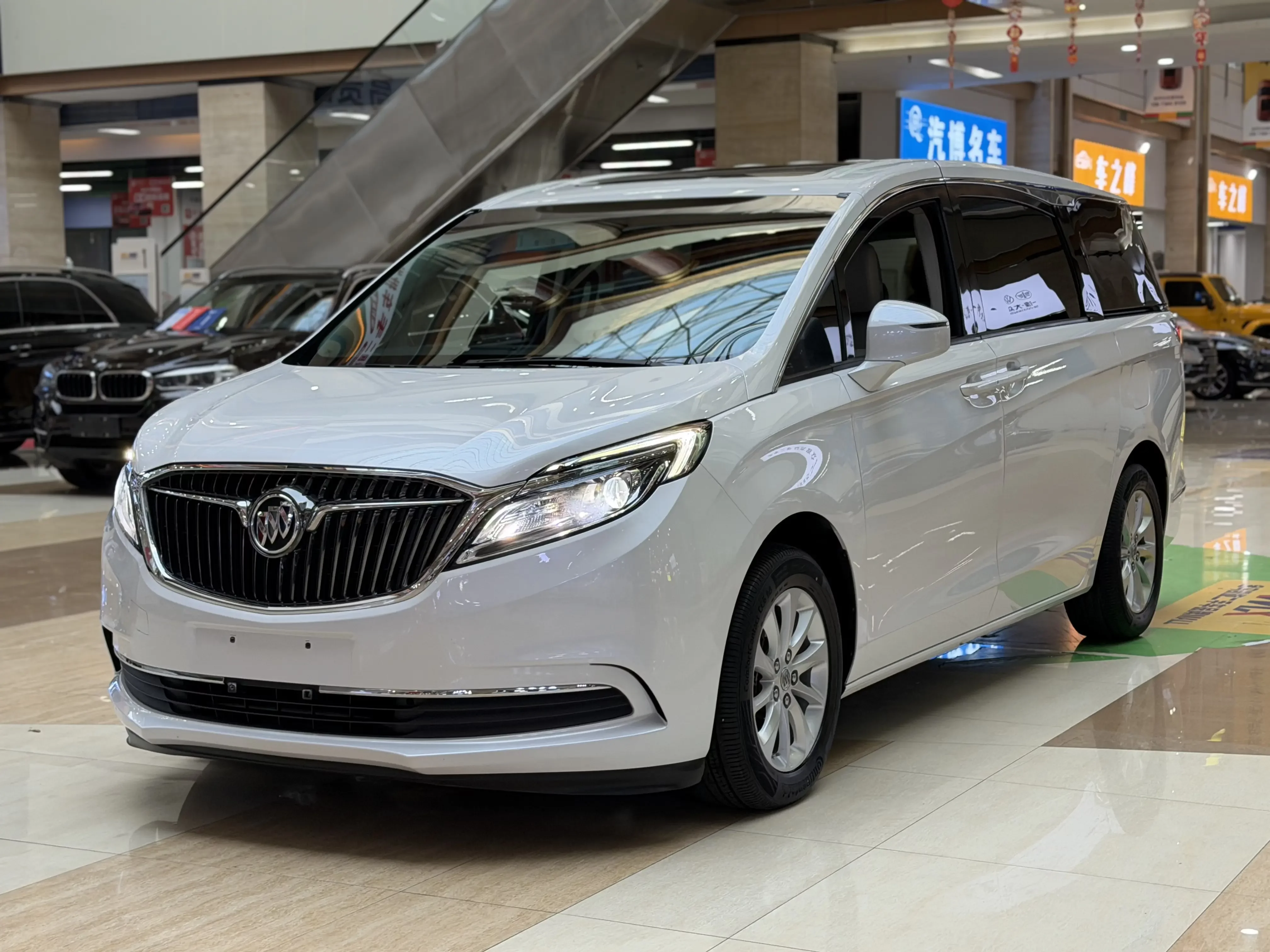 Buick GL8