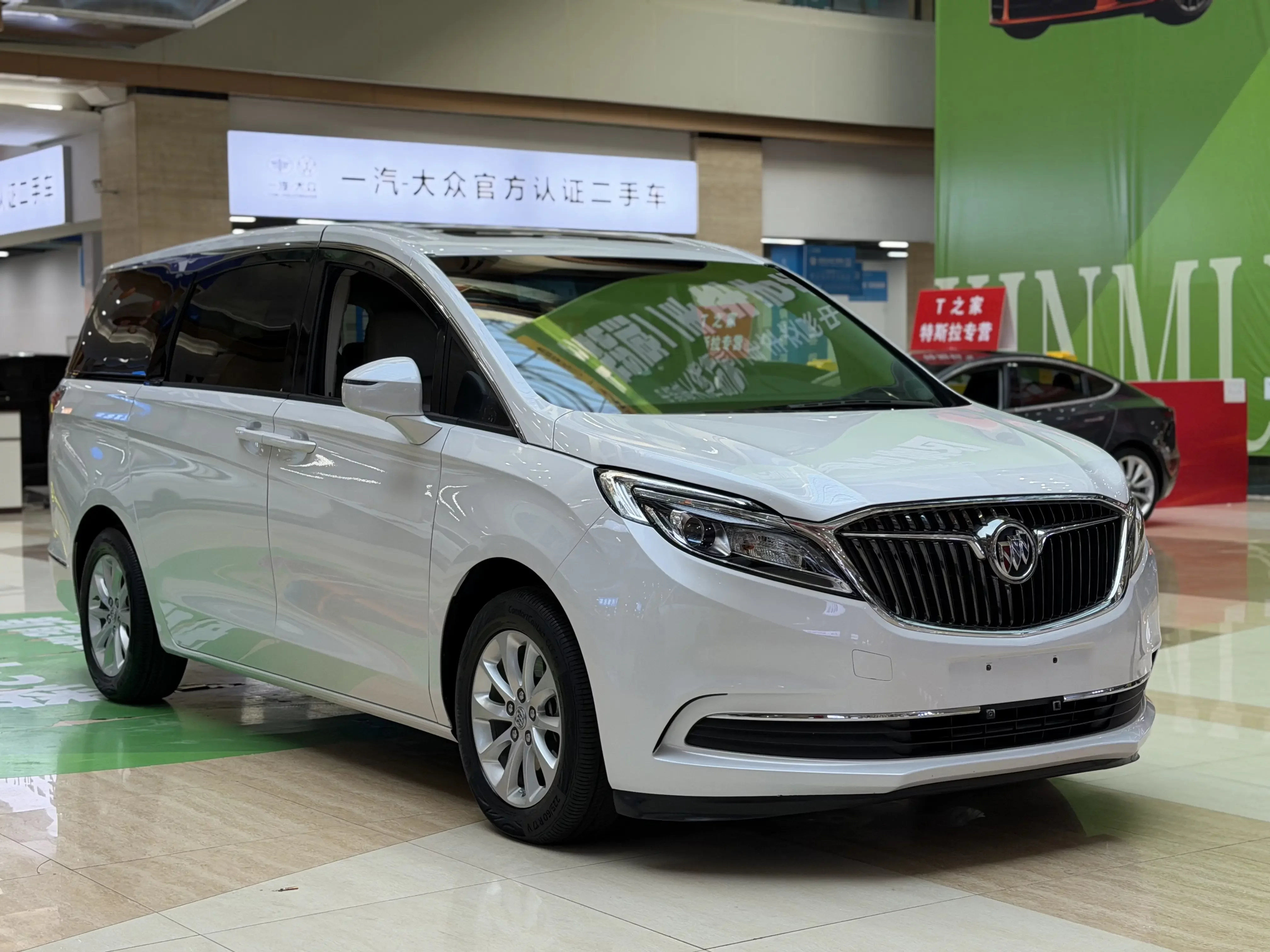 Buick GL8
