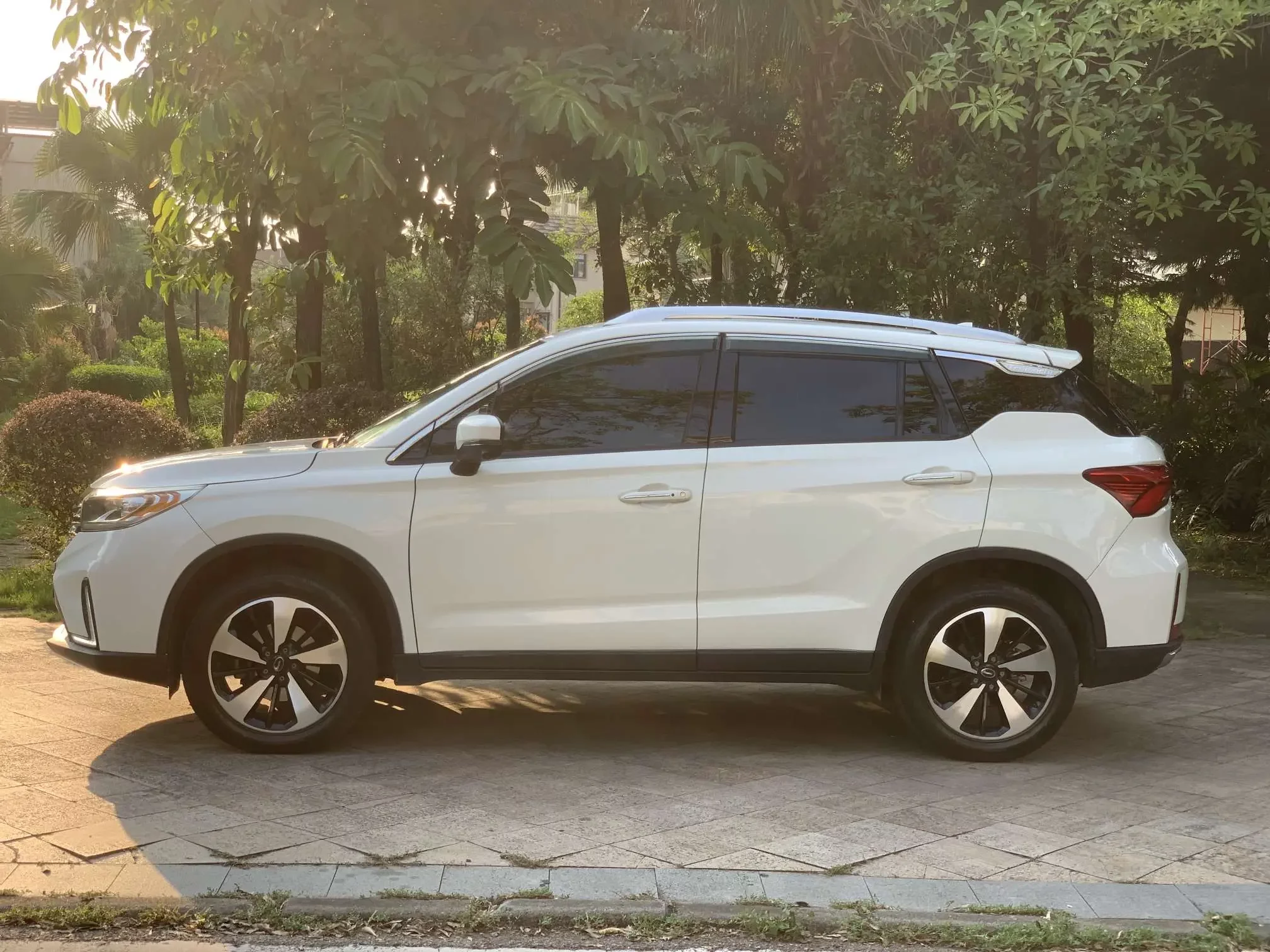 GAC Trumpchi GS4