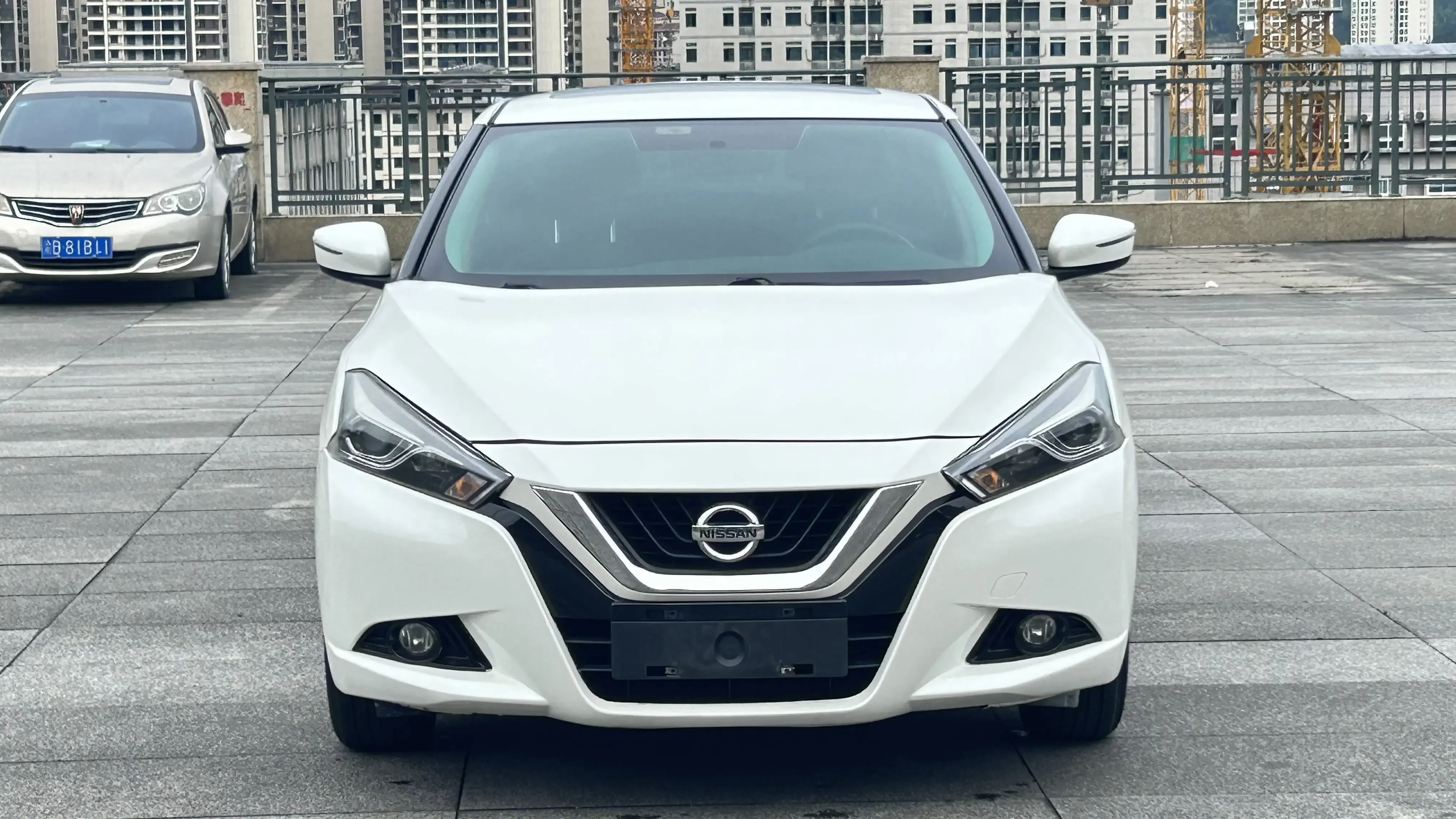Nissan bluebird